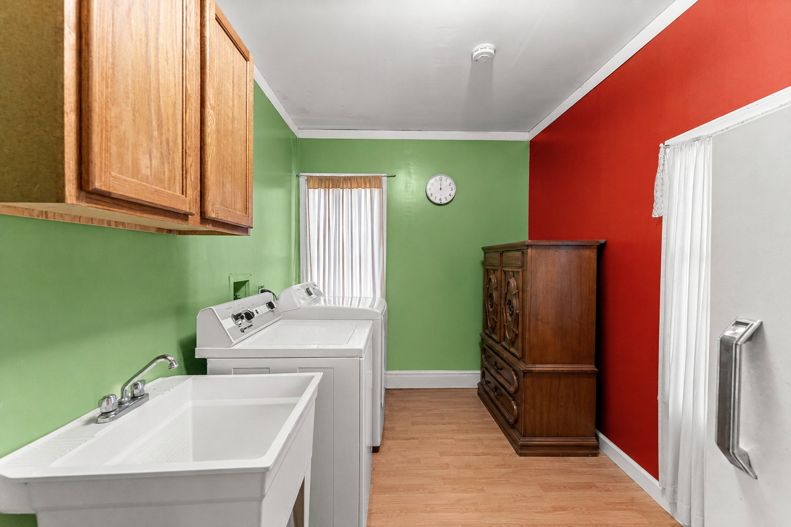 528 Water Street, Joliet, IL 60436