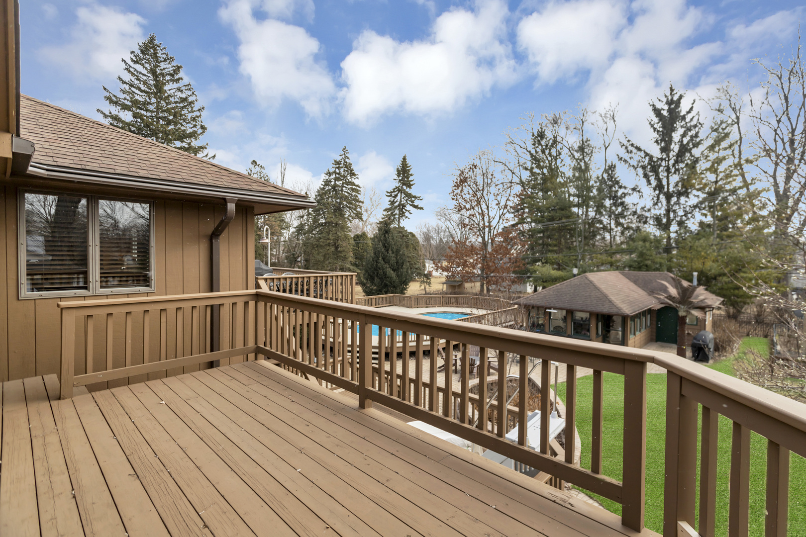 1415 W Hawthorne Street, Arlington Heights, IL 60005