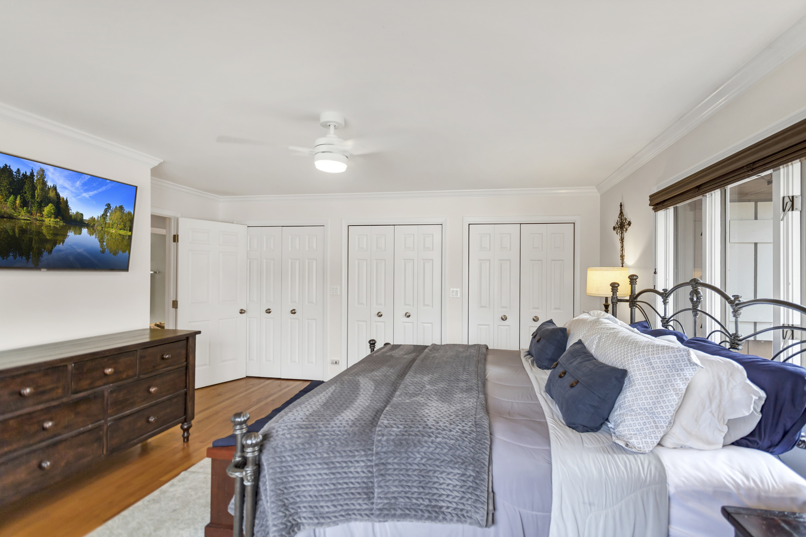 1415 W Hawthorne Street, Arlington Heights, IL 60005