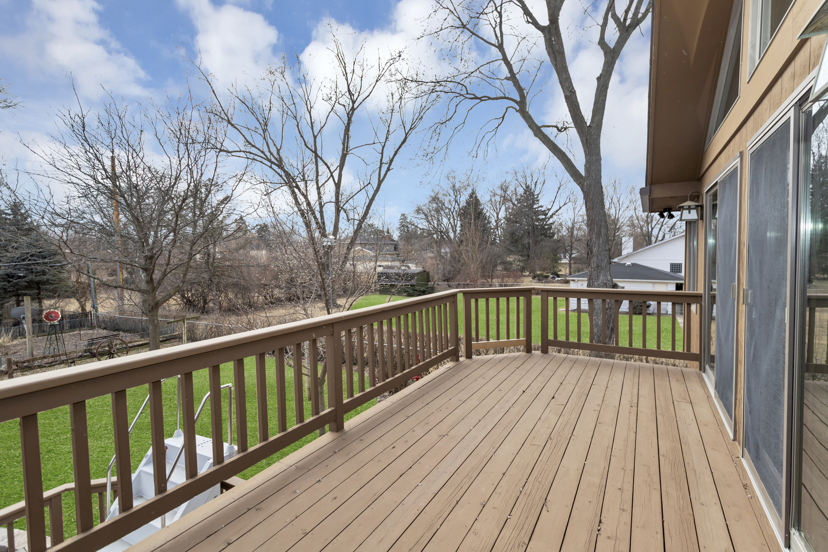1415 W Hawthorne Street, Arlington Heights, IL 60005