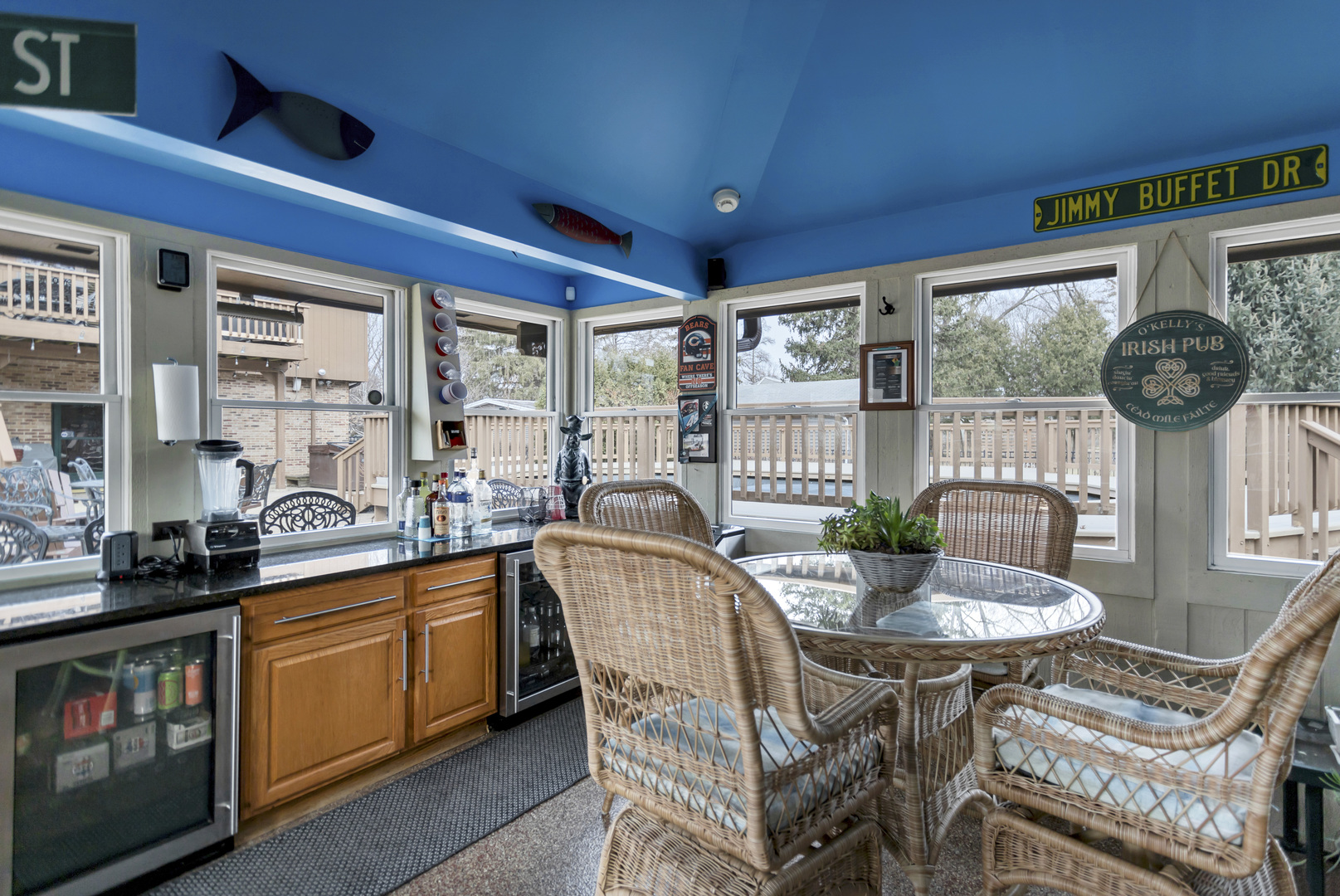 1415 W Hawthorne Street, Arlington Heights, IL 60005