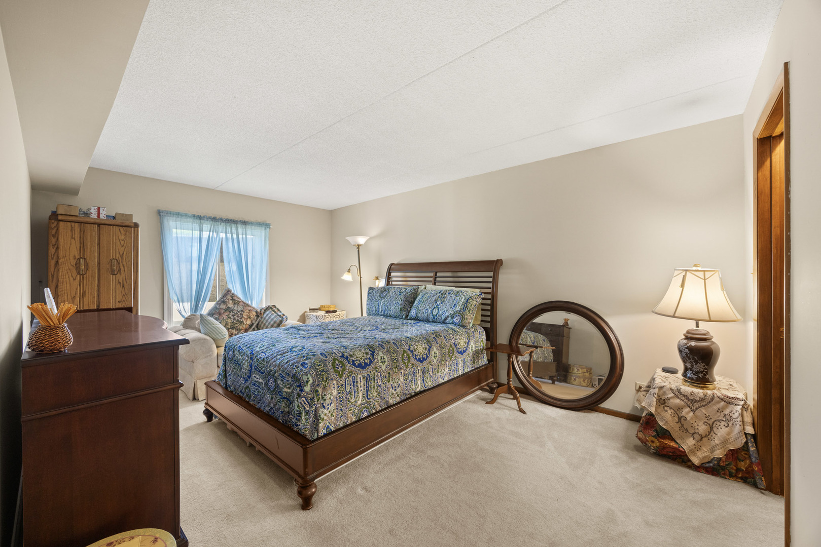 11136 Center Road #C, Palos Hills, IL 60465