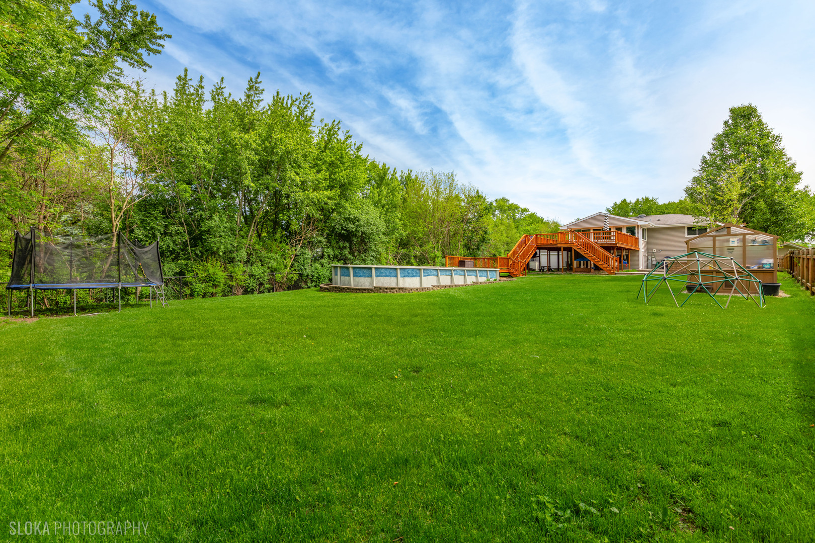 532 Cambridge Drive, Schaumburg, IL 60193