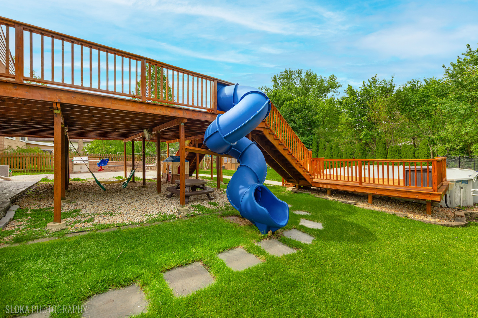 532 Cambridge Drive, Schaumburg, IL 60193