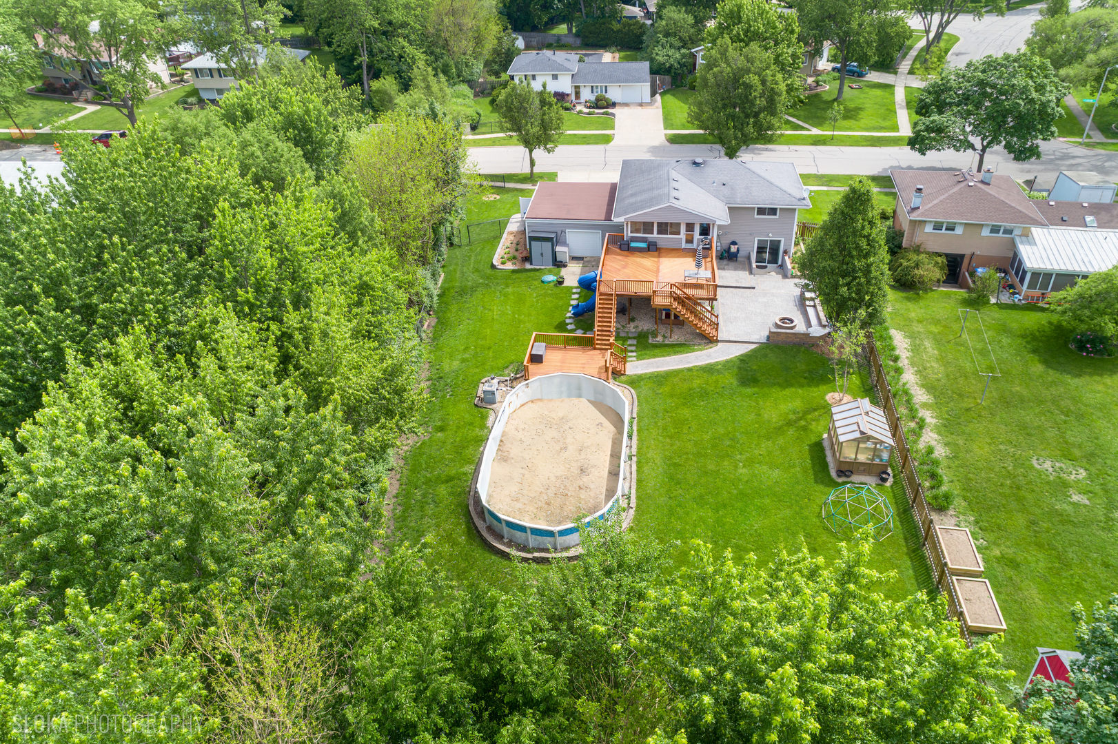 532 Cambridge Drive, Schaumburg, IL 60193