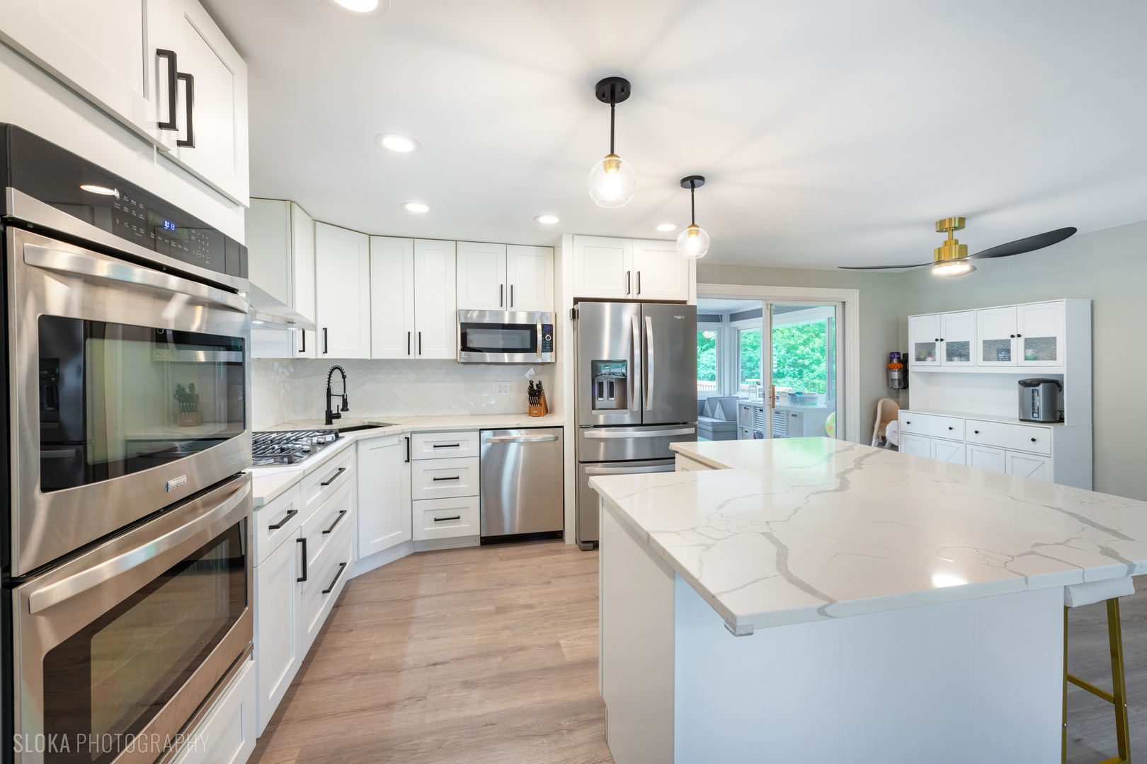 532 Cambridge Drive, Schaumburg, IL 60193