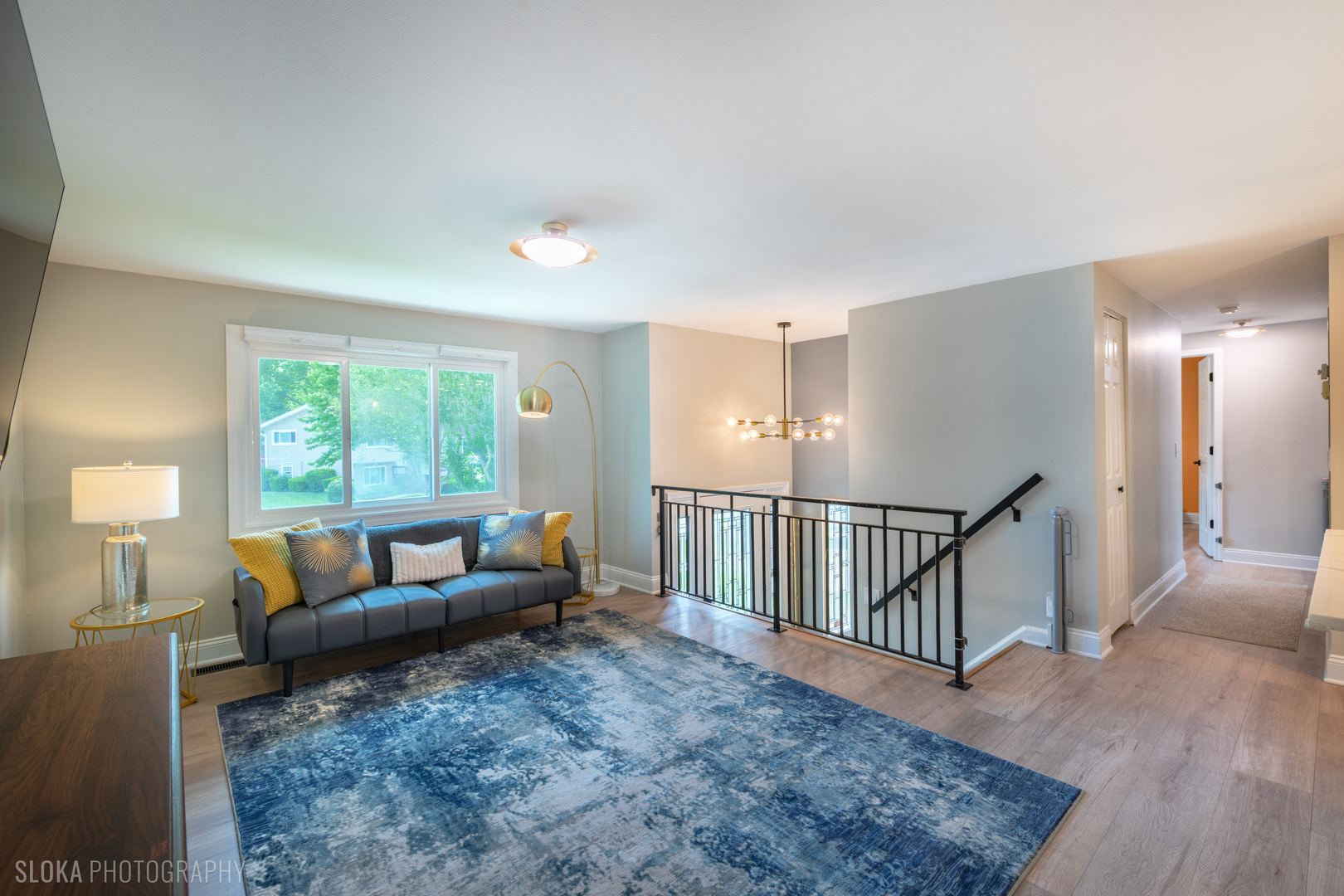 532 Cambridge Drive, Schaumburg, IL 60193