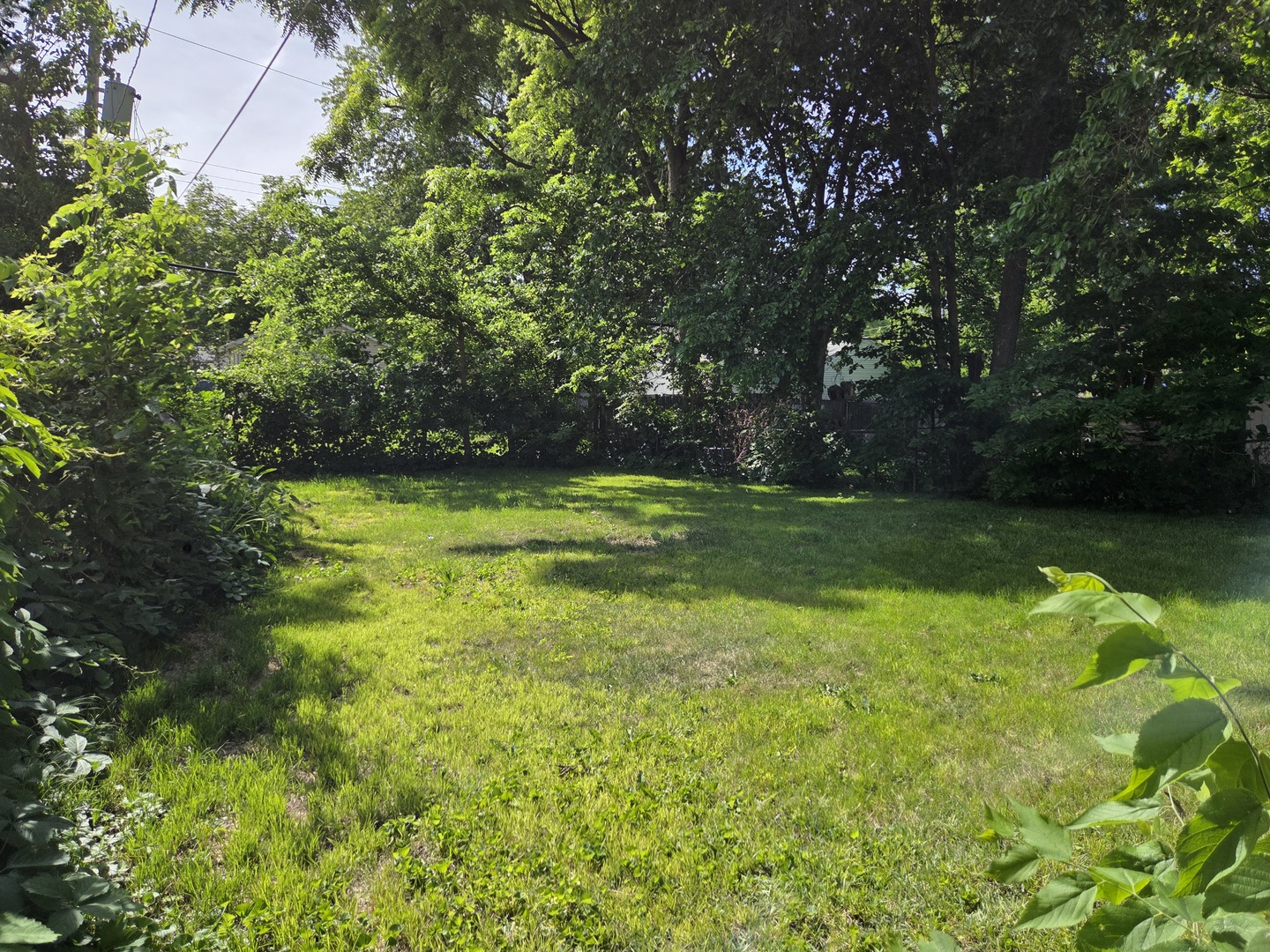 404 Morton Avenue, Aurora, IL 60506