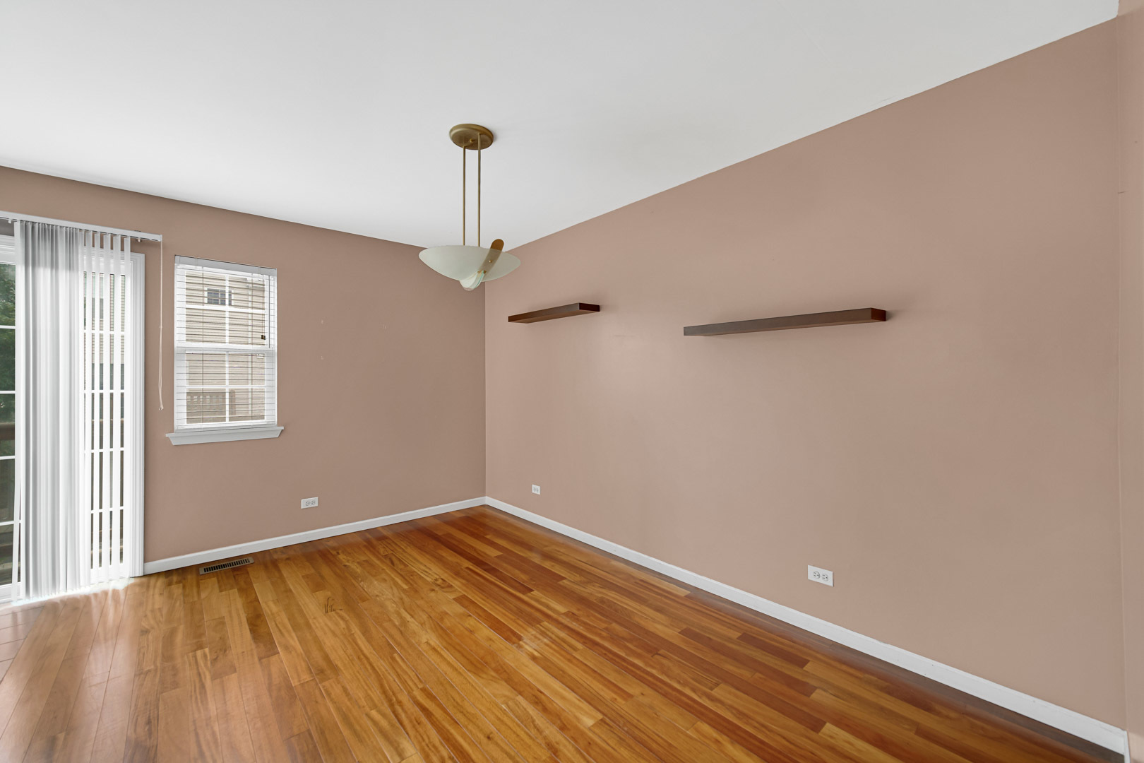 62 E Clare Court #62, Palatine, IL 60067