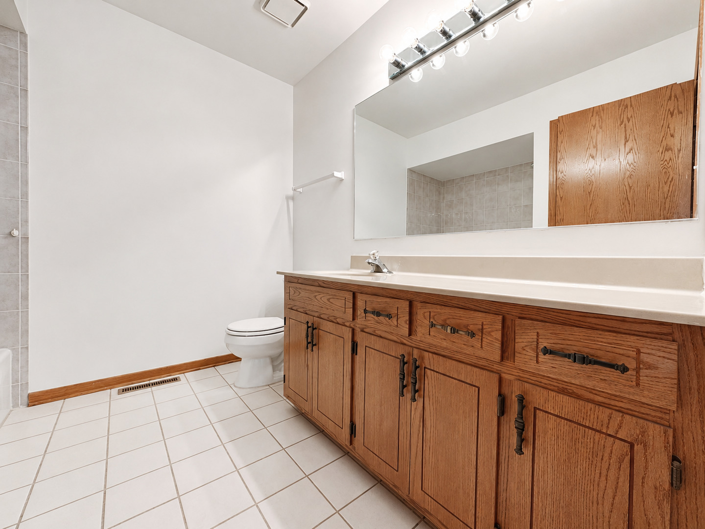 18222 Michigan Court, Orland Park, IL 60467