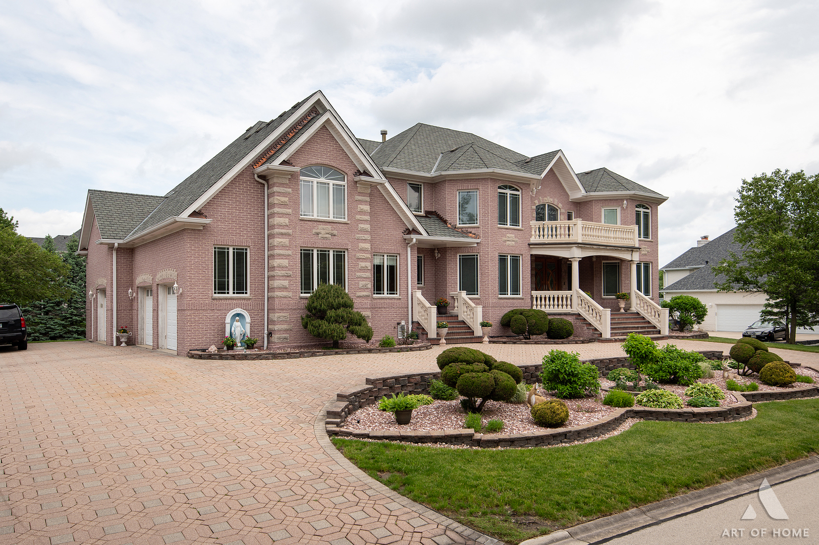 10840 Crystal Meadow Court, Orland Park, IL 60467