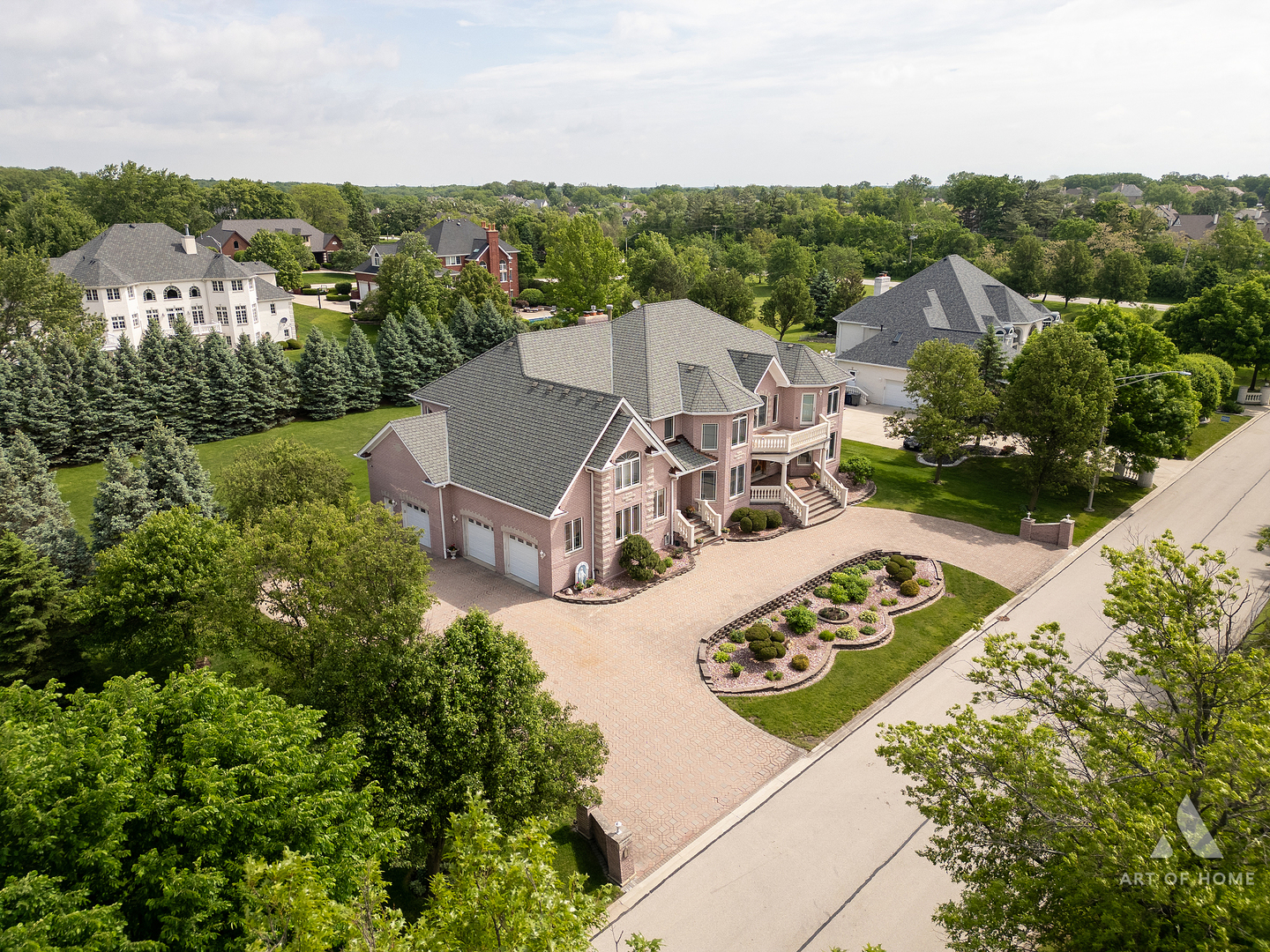 10840 Crystal Meadow Court, Orland Park, IL 60467