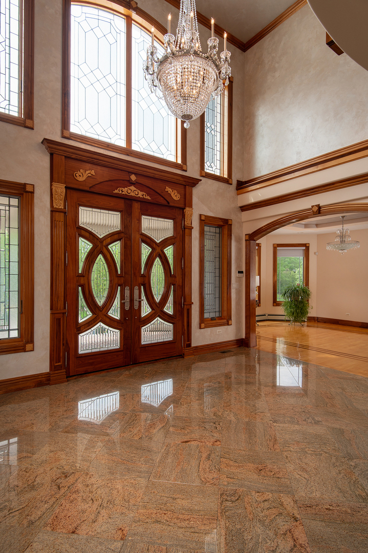 10840 Crystal Meadow Court, Orland Park, IL 60467