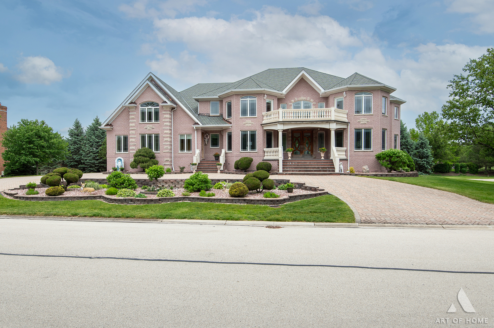 10840 Crystal Meadow Court, Orland Park, IL 60467