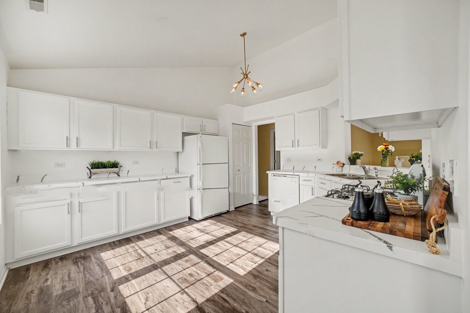 2906 Stonewater Drive #2906, Naperville, IL 60564