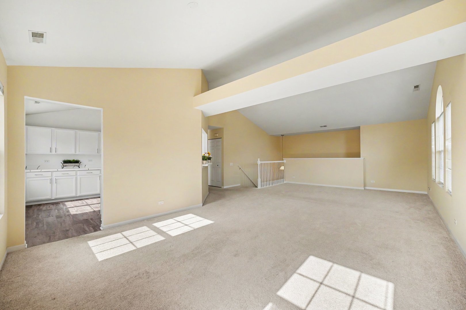 2906 Stonewater Drive #2906, Naperville, IL 60564