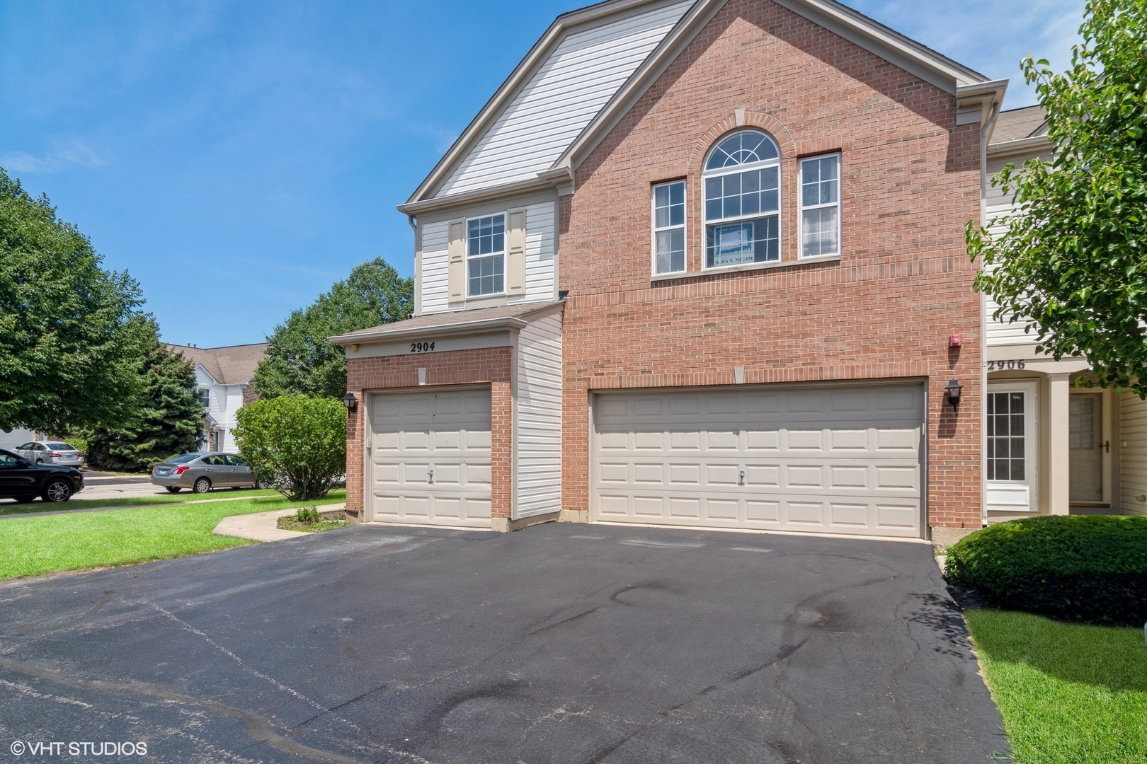 2906 Stonewater Drive #2906, Naperville, IL 60564