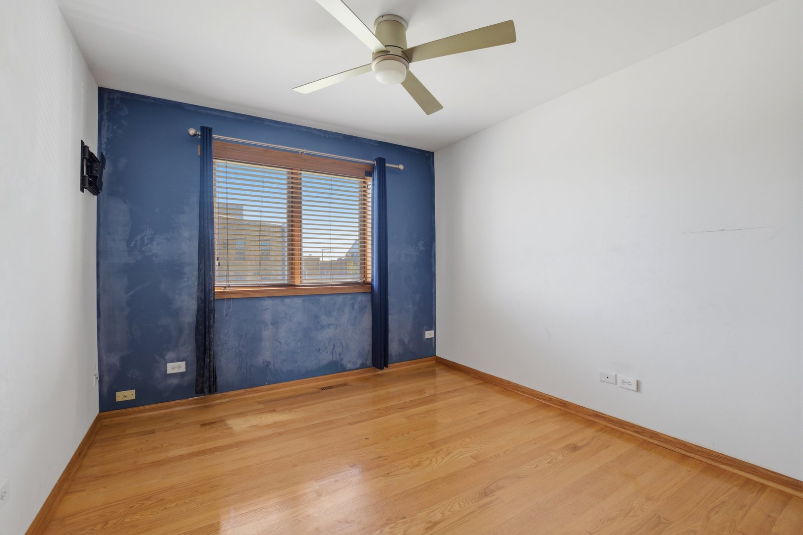 3139 W Washington Boulevard, Chicago, IL 60612
