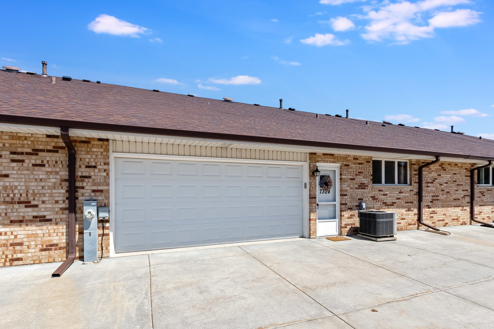 7324 W 152ND Street #73, Orland Park, IL 60462