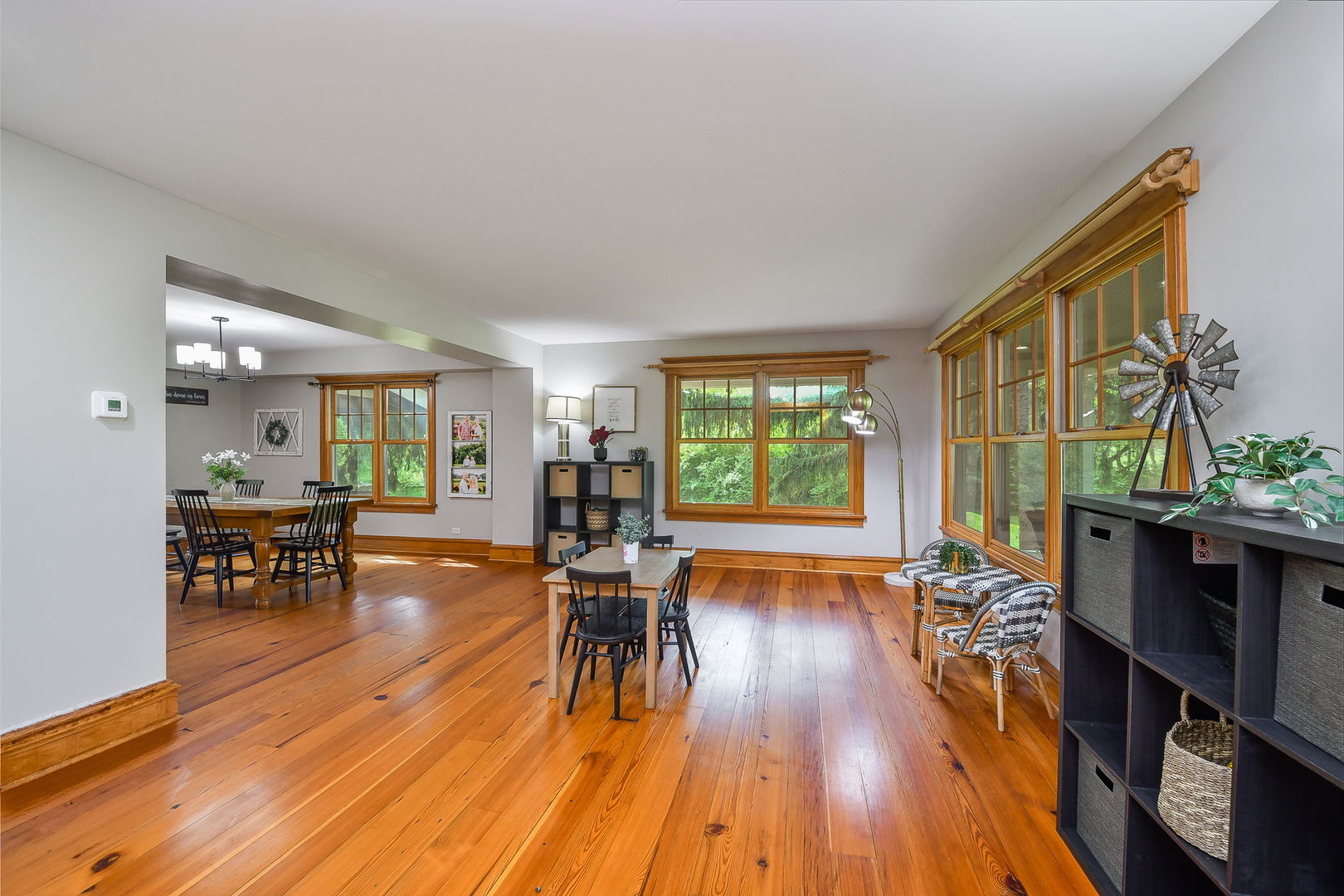 41W555 Wayne Drive, St. Charles, IL 60175