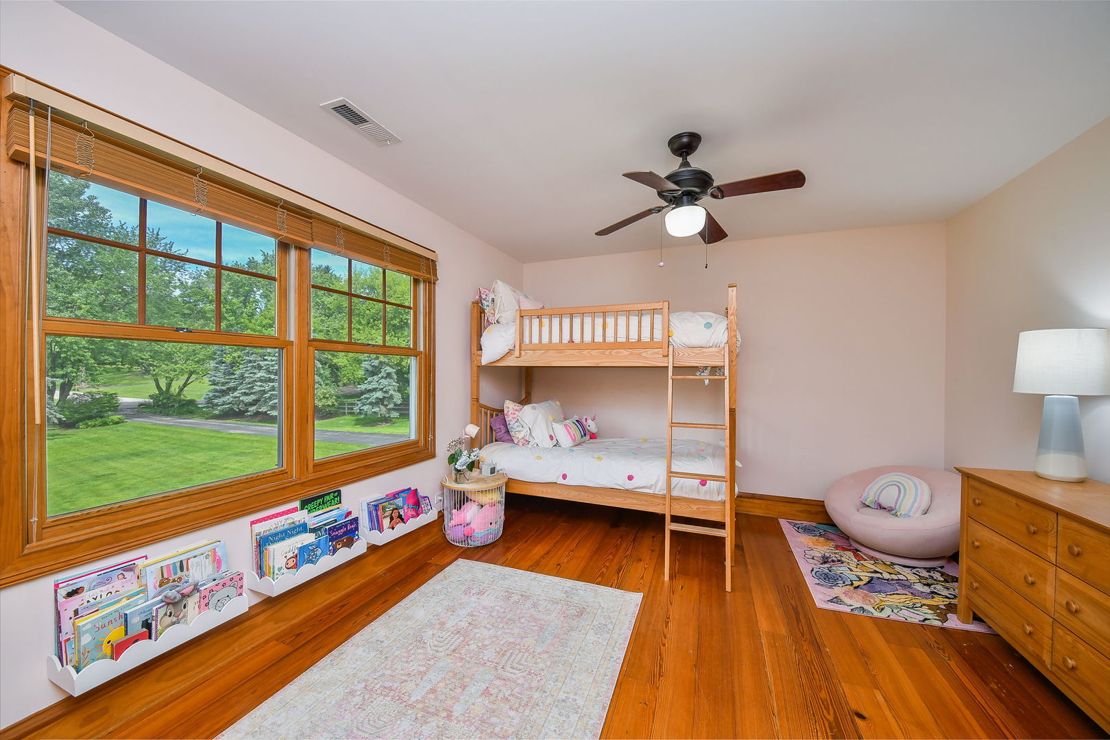 41W555 Wayne Drive, St. Charles, IL 60175