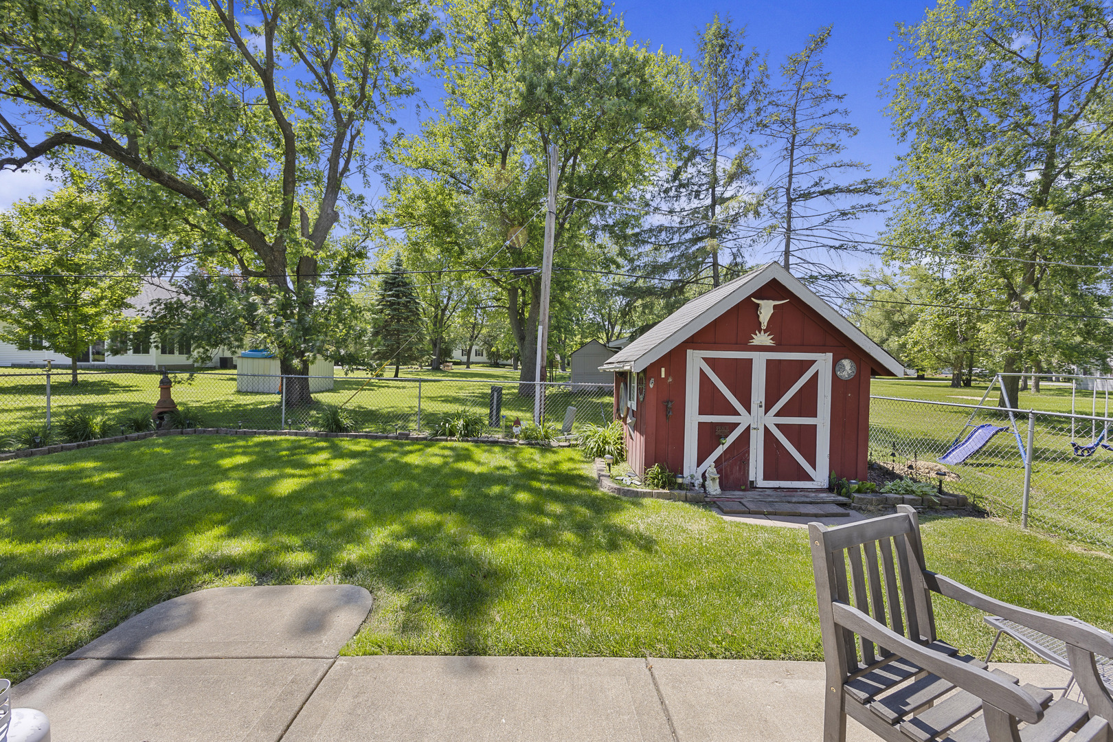 19200 S Champlain Avenue, Glenwood, IL 60425