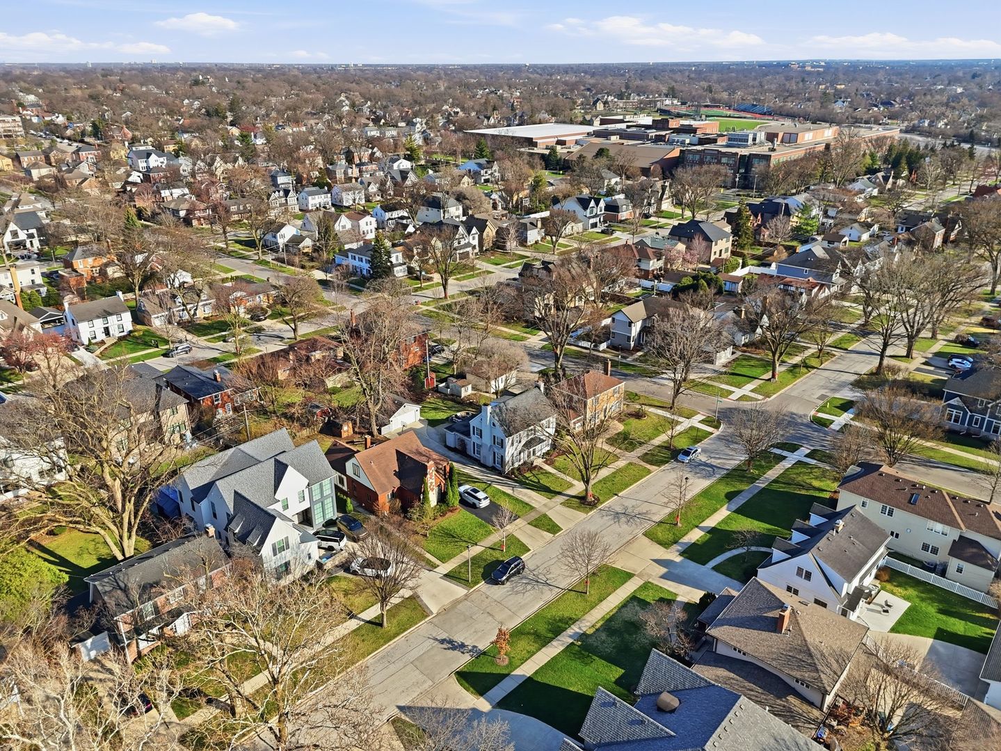 171 S Fairview Avenue, Elmhurst, IL 60126