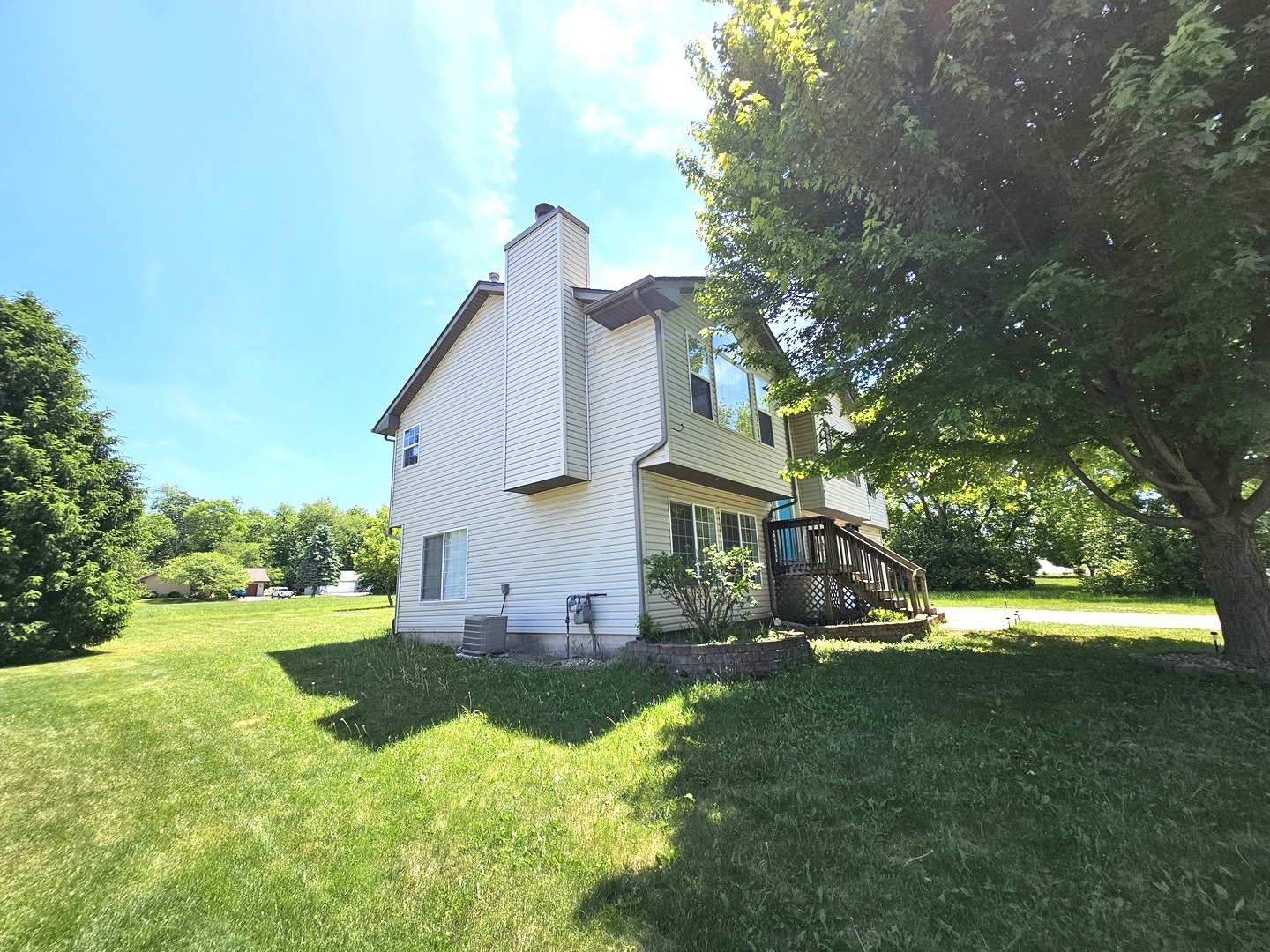 407 Staffordshire Drive, Poplar Grove, IL 61065