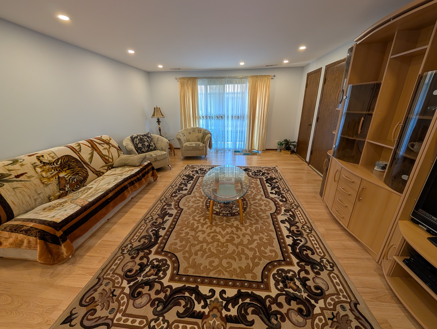 5516 W Windsor Avenue #3M, Chicago, IL 60630