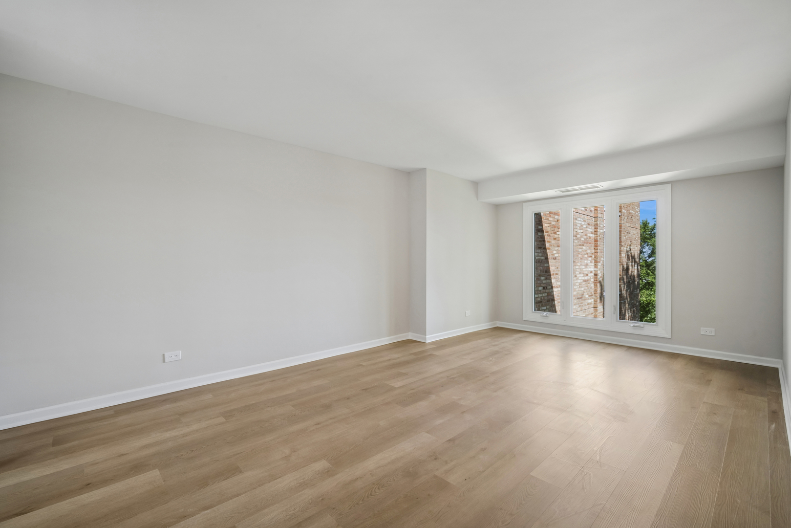 1621 Mission Hills Road #404, Northbrook, IL 60062