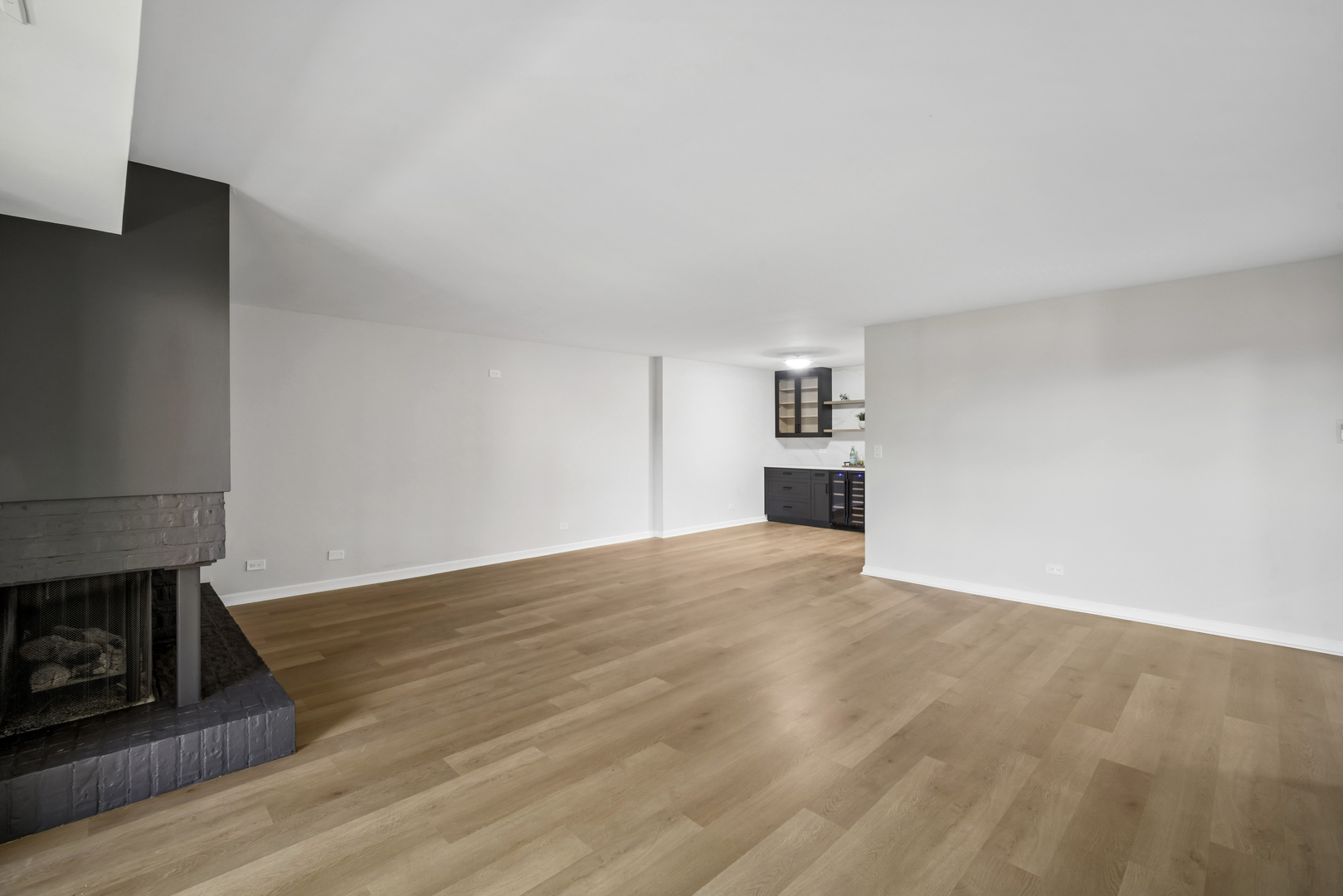 1621 Mission Hills Road #404, Northbrook, IL 60062