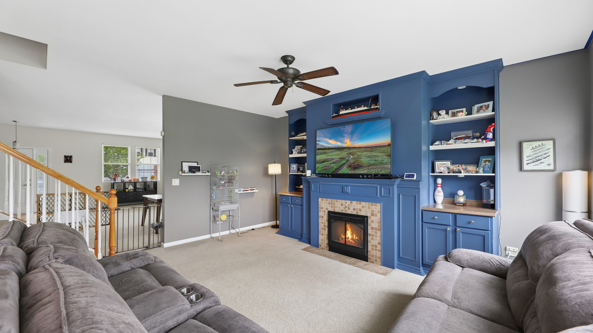 955 Valley Stream Drive, Pingree Grove, IL 60140
