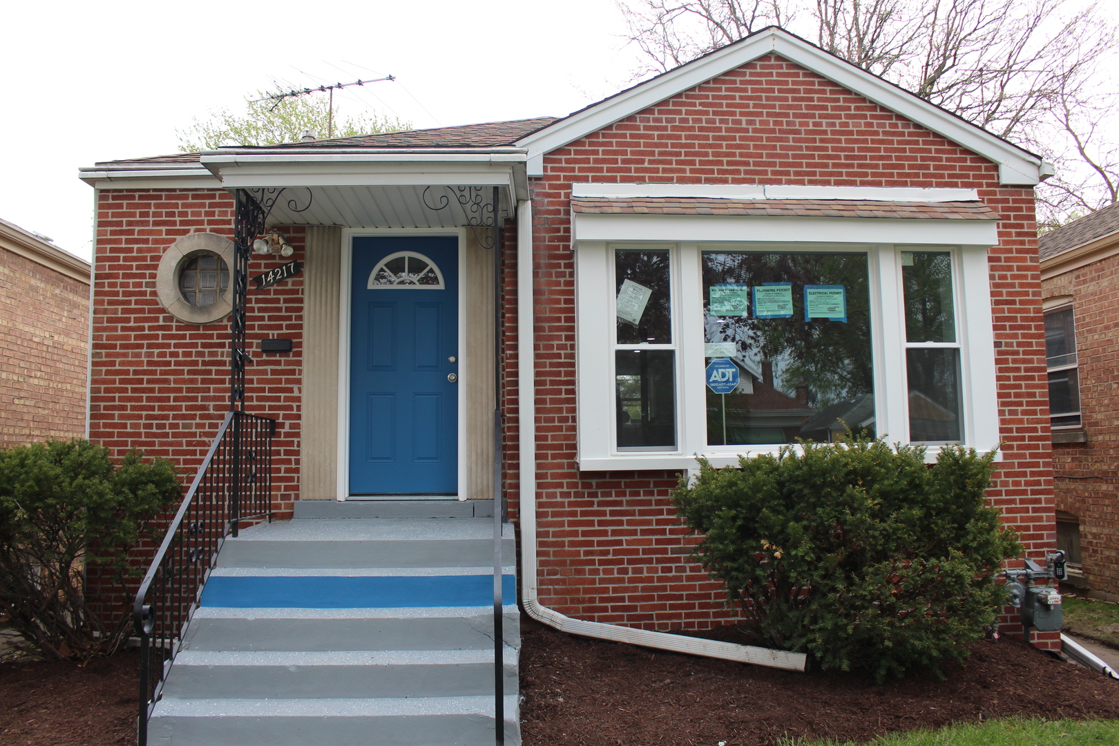 14201 S State Street, Riverdale, IL 60827