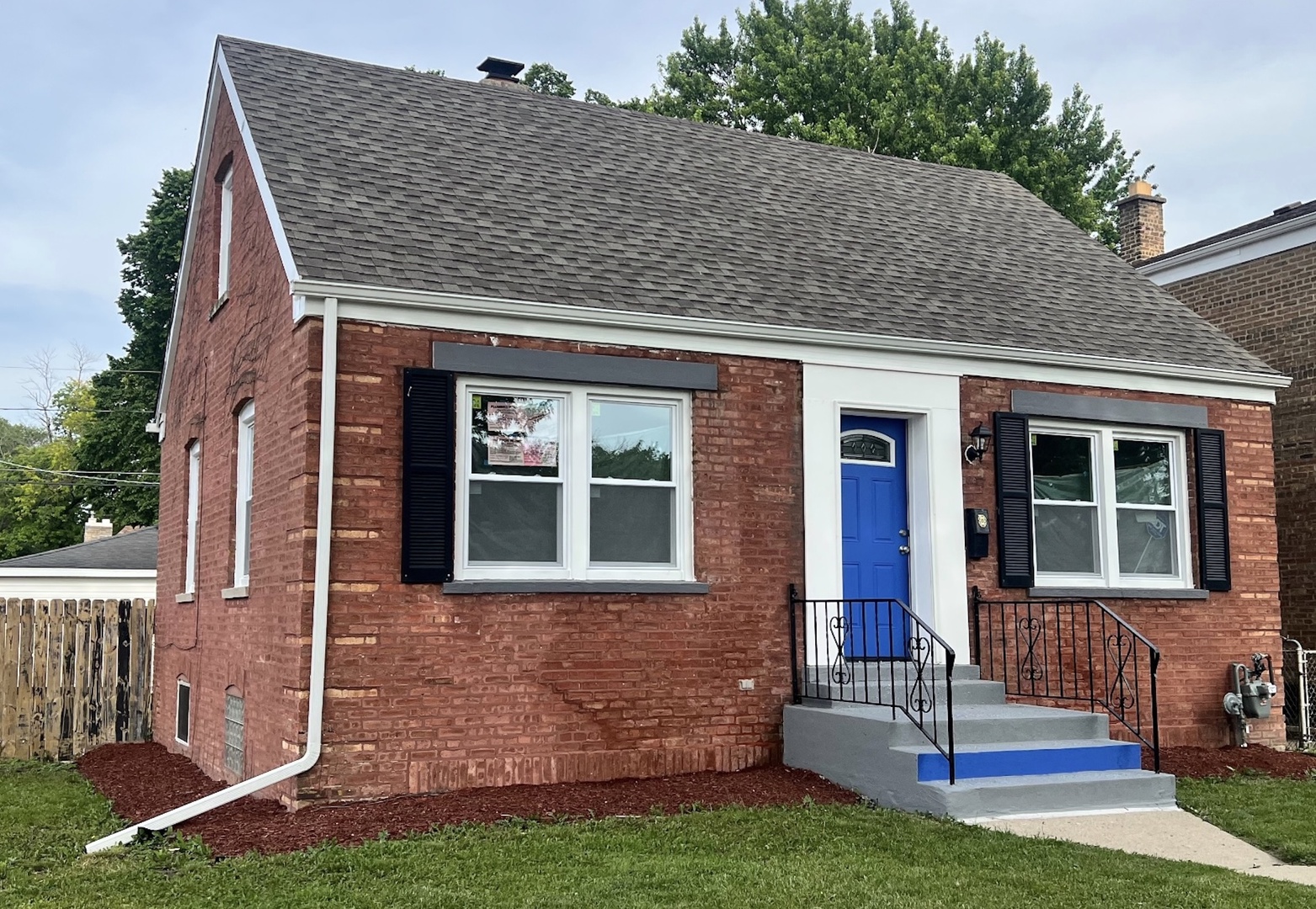 14201 S State Street, Riverdale, IL 60827