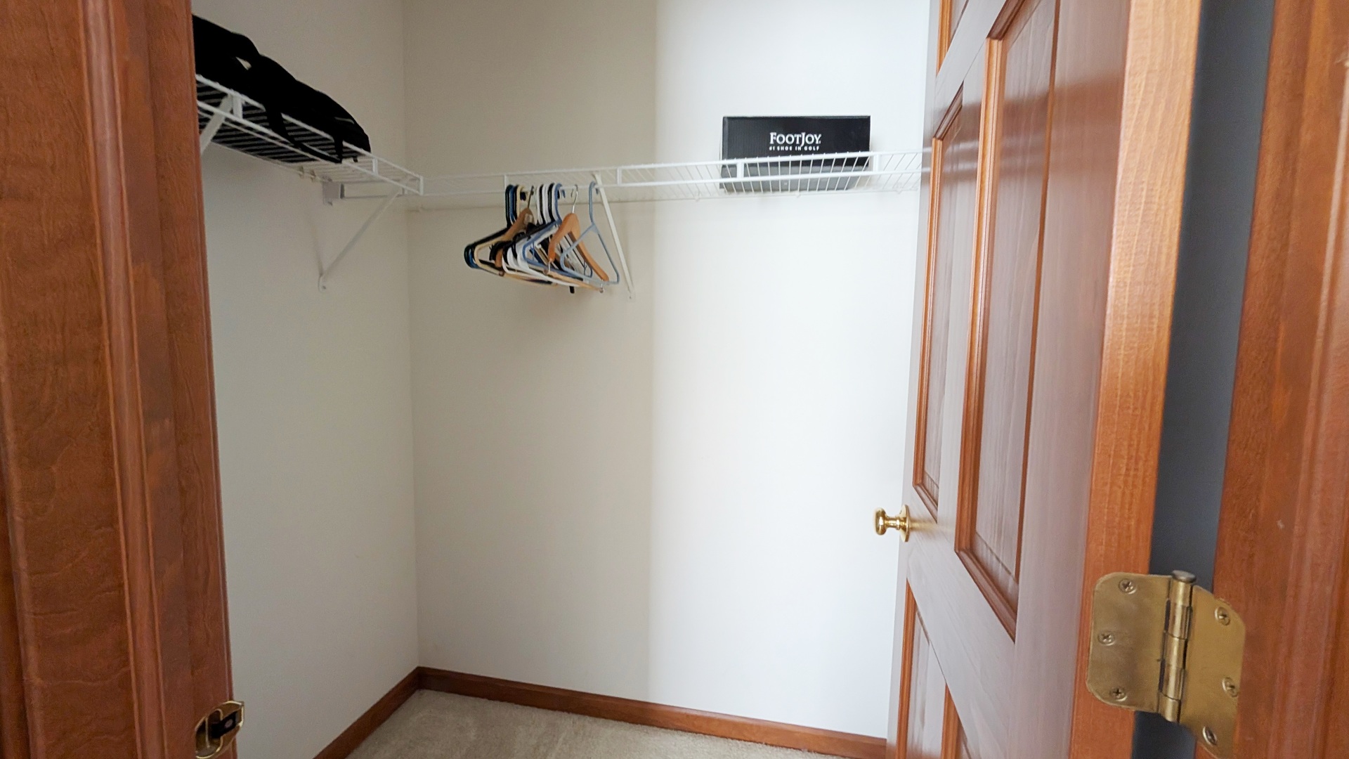 669 Lincoln Station Drive #669, Oswego, IL 60543