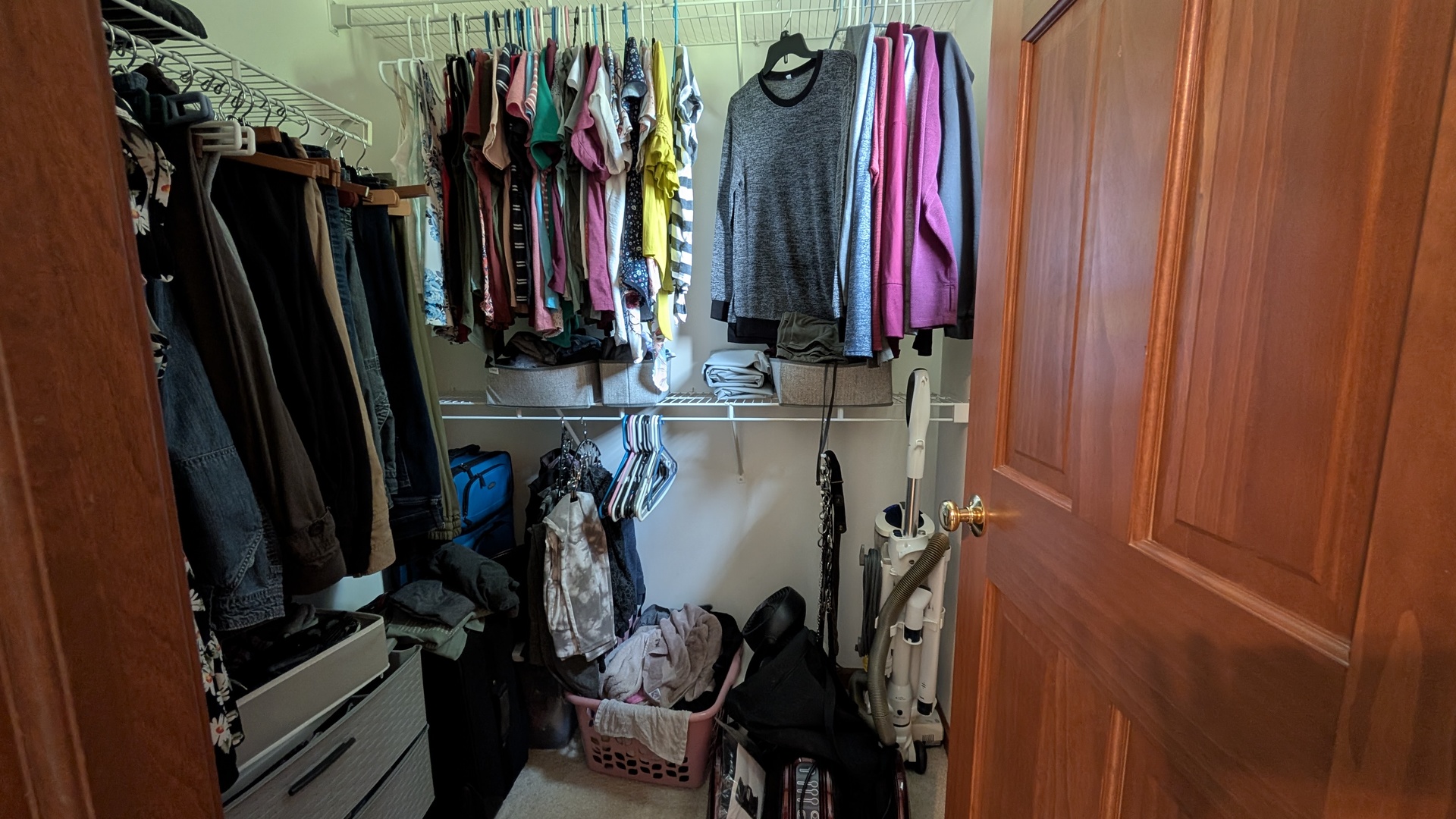 669 Lincoln Station Drive #669, Oswego, IL 60543