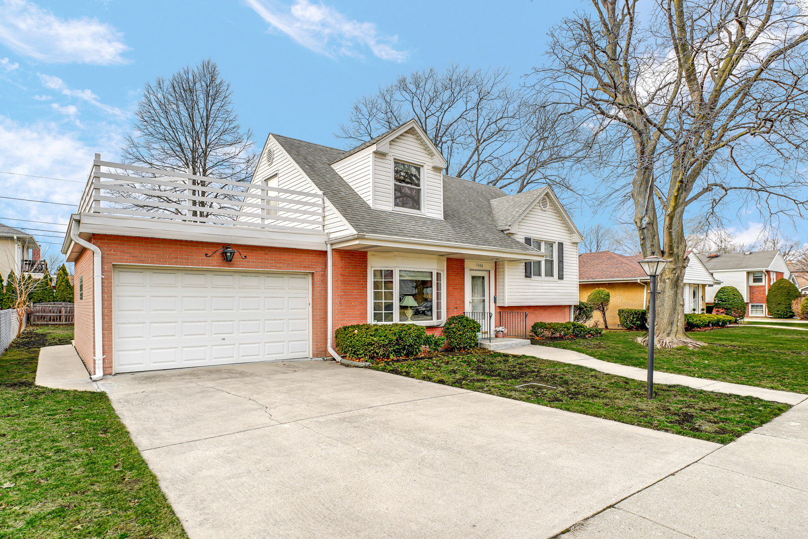 1604 S Greenwood Avenue, Park Ridge, IL 60068
