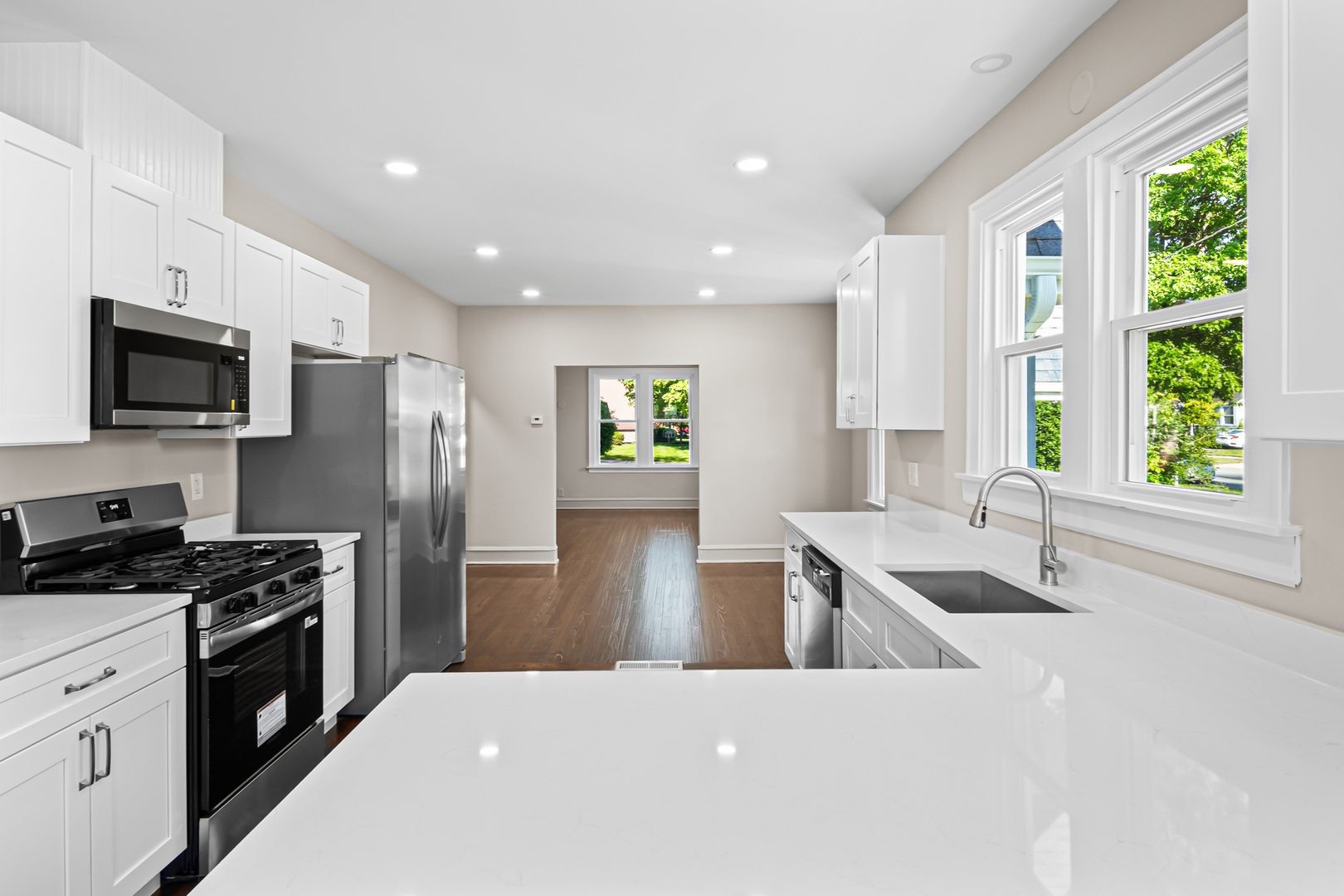 3862 216th Street, Matteson, IL 60443