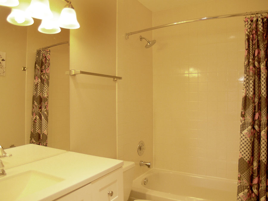 381 Park Ridge Lane #B, Aurora, IL 60504