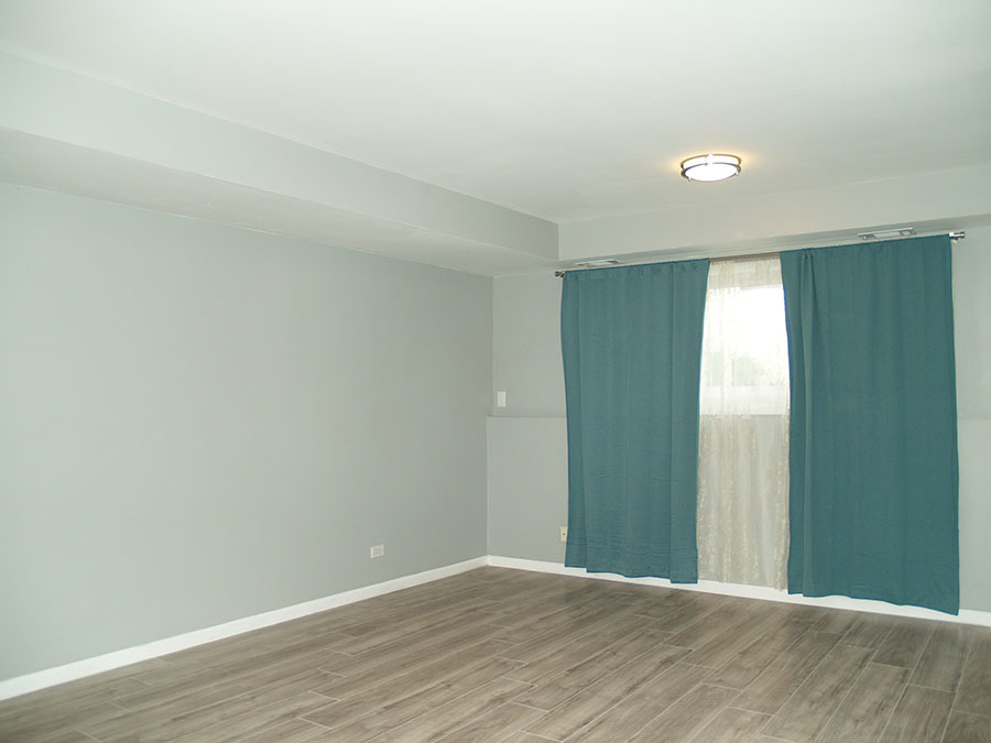 381 Park Ridge Lane #B, Aurora, IL 60504