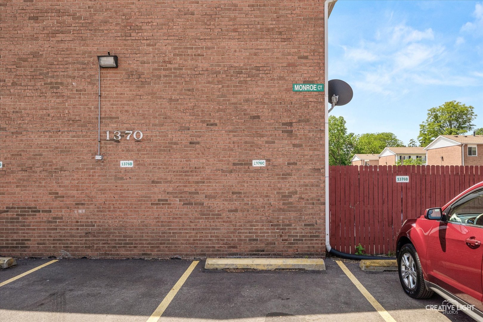 1376 Monomoy Street, Aurora, IL 60506
