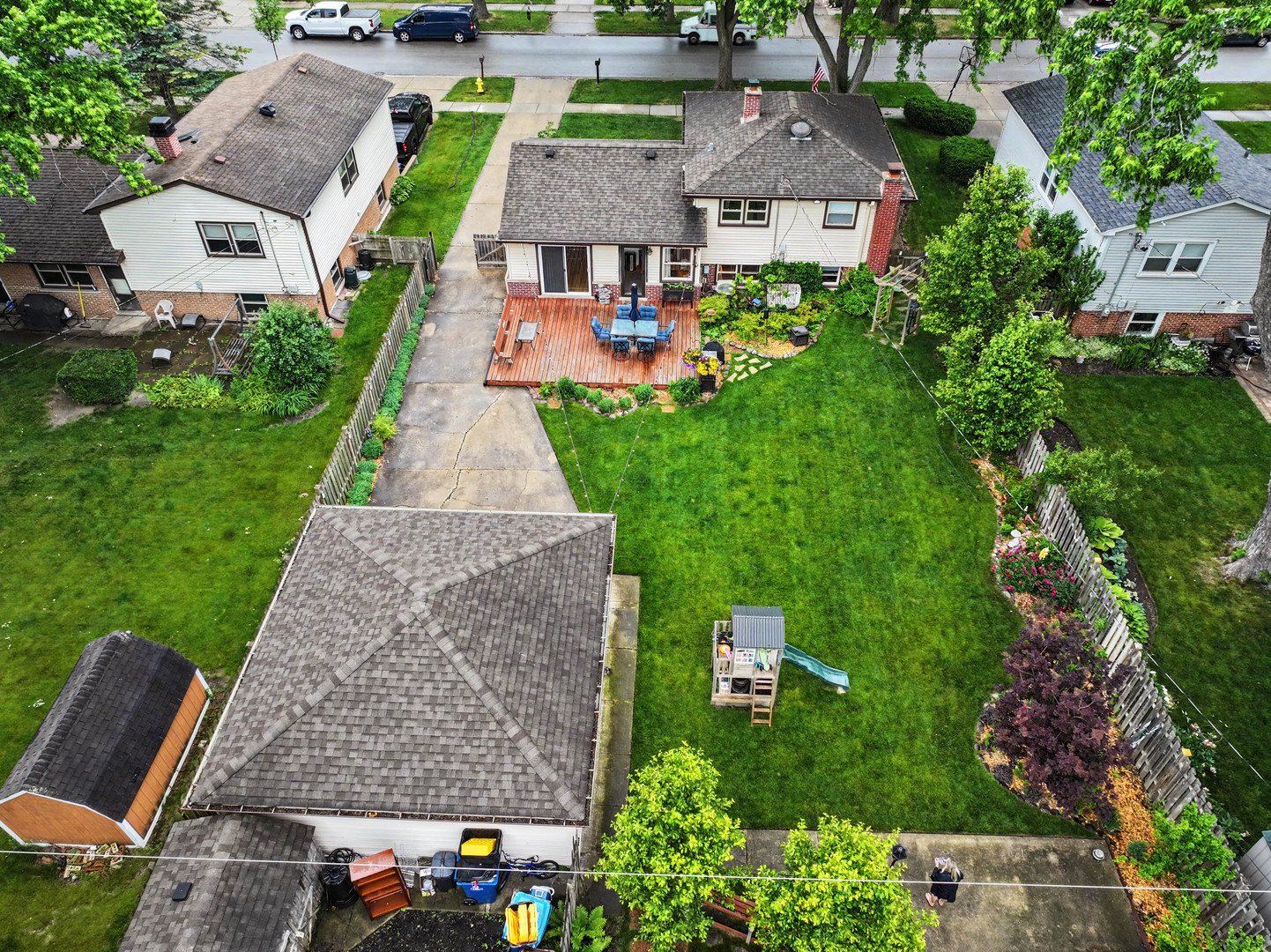 1331 N Indigo Drive, Mount Prospect, IL 60056