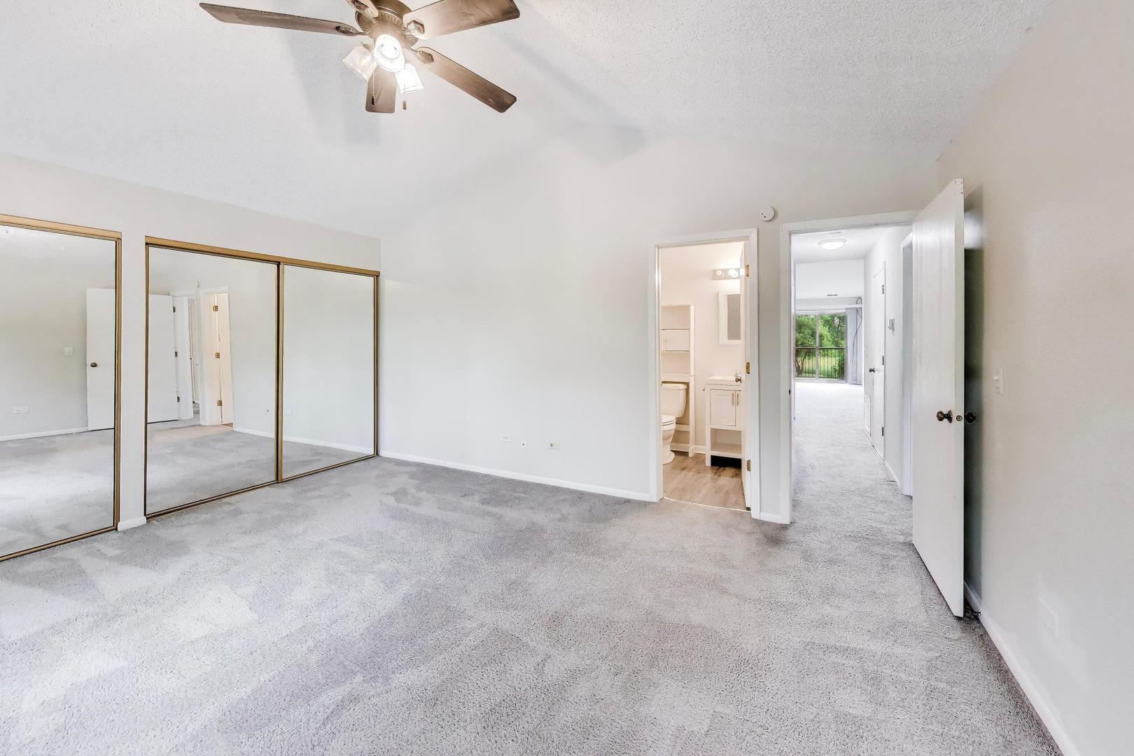 426 Elizabeth Drive #C, Wood Dale, IL 60191