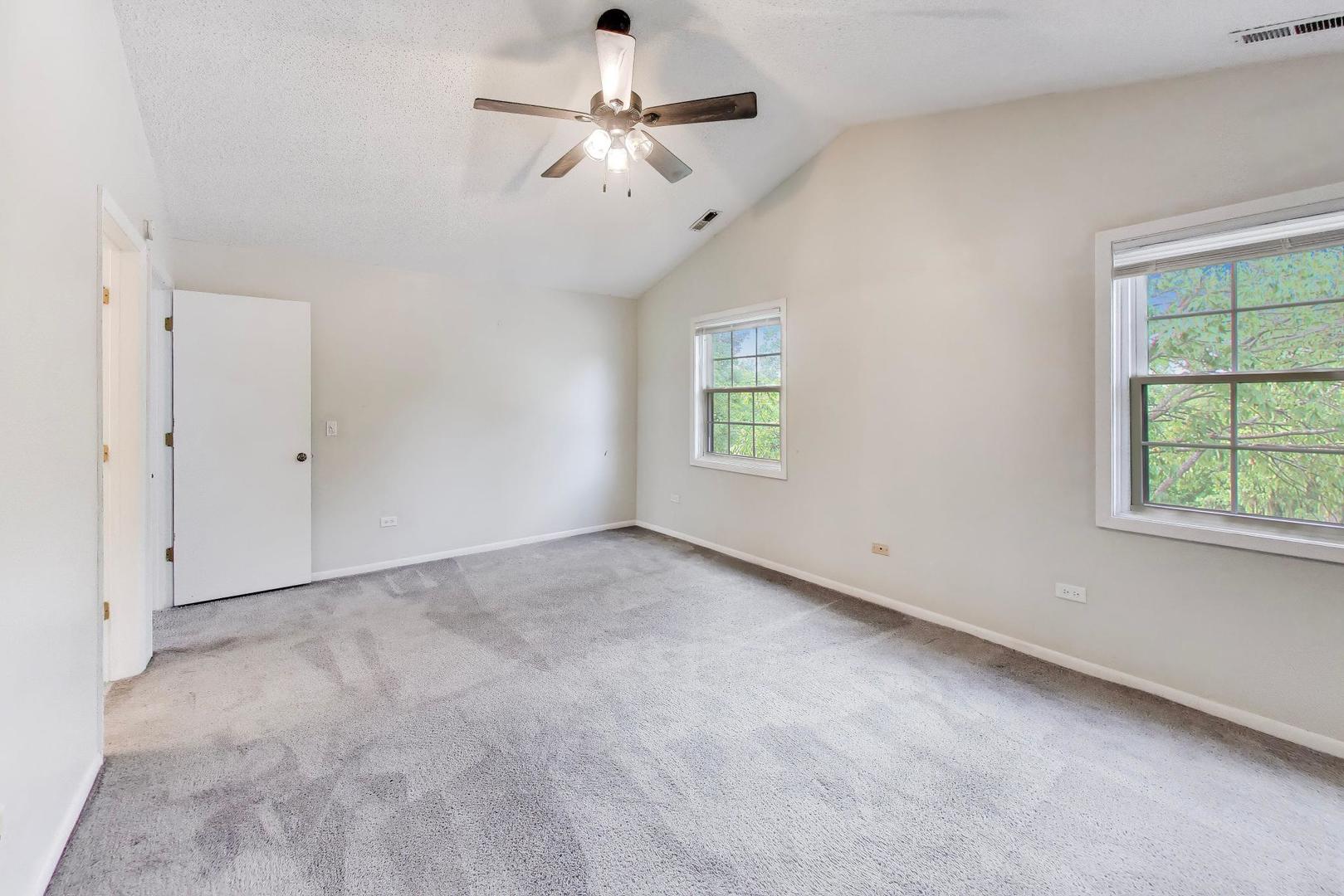 426 Elizabeth Drive #C, Wood Dale, IL 60191