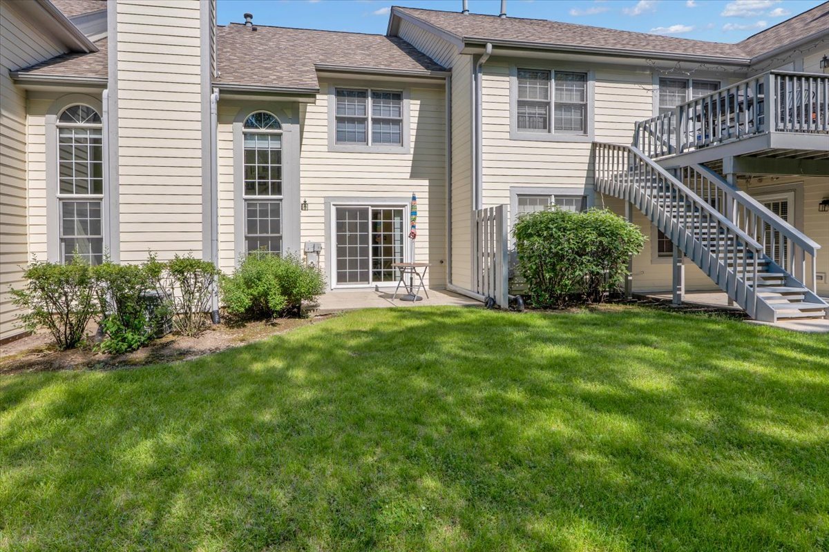 5454 Ashbrook Place, Downers Grove, IL 60515