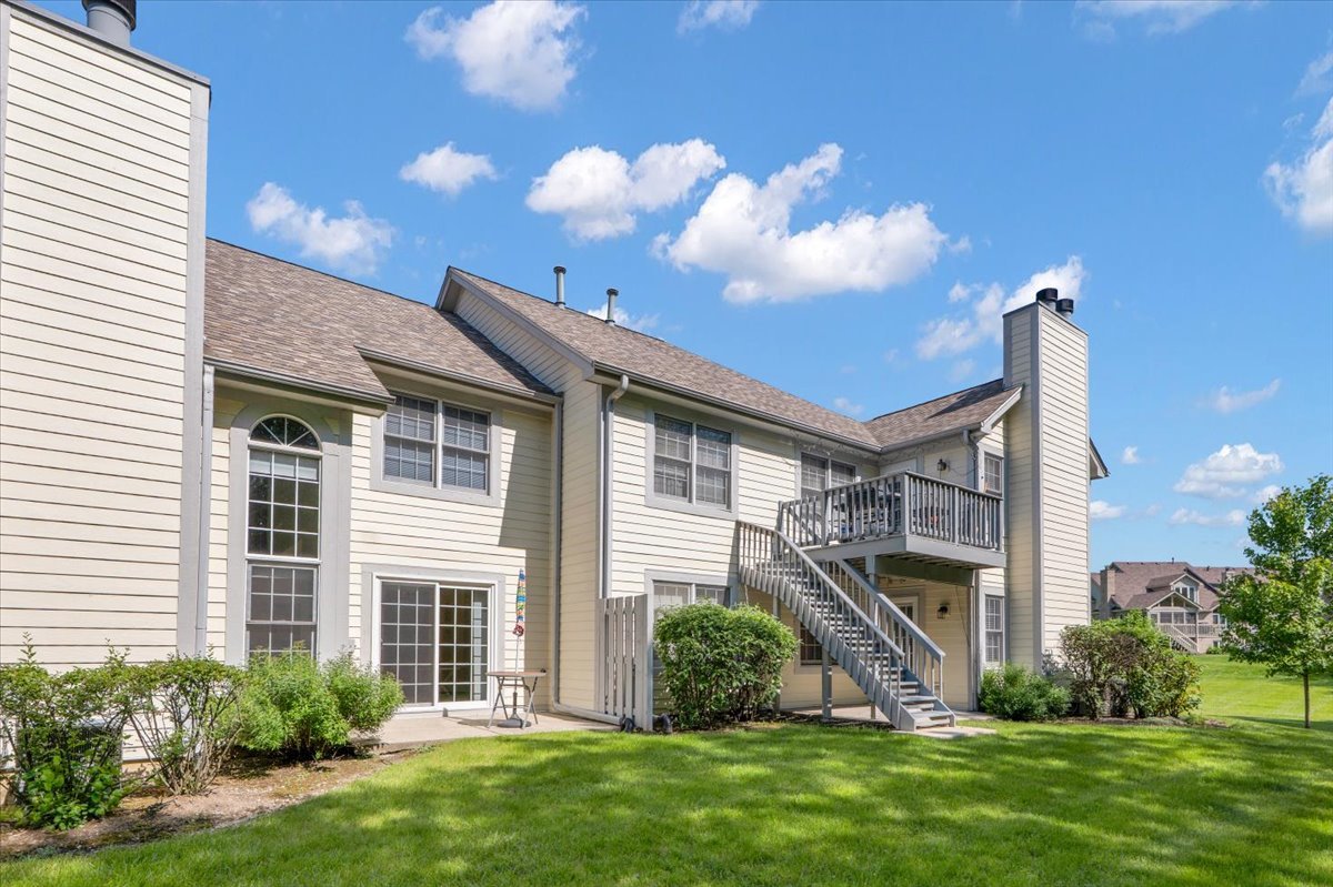 5454 Ashbrook Place, Downers Grove, IL 60515