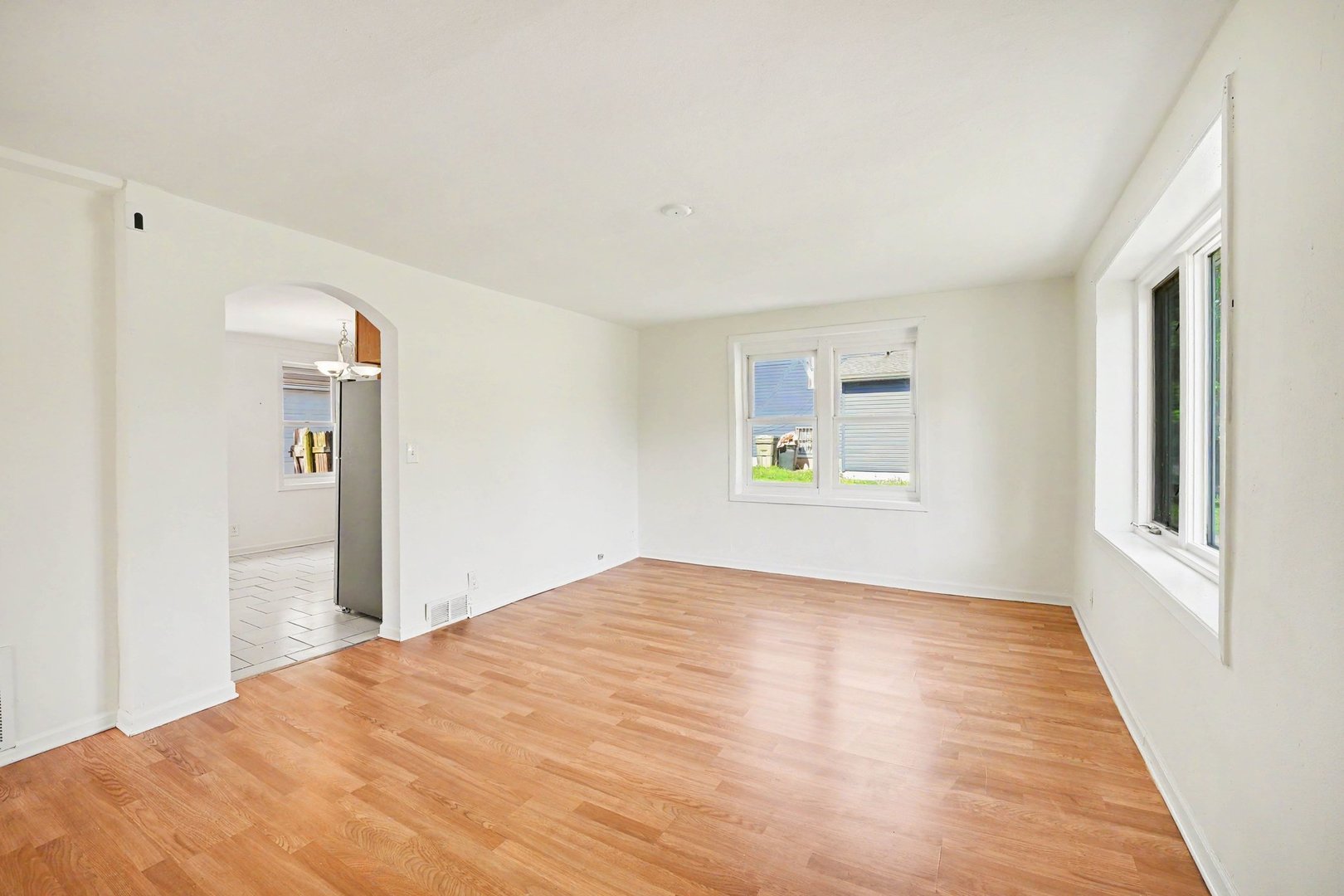 2701 Carmel Boulevard, Zion, IL 60099