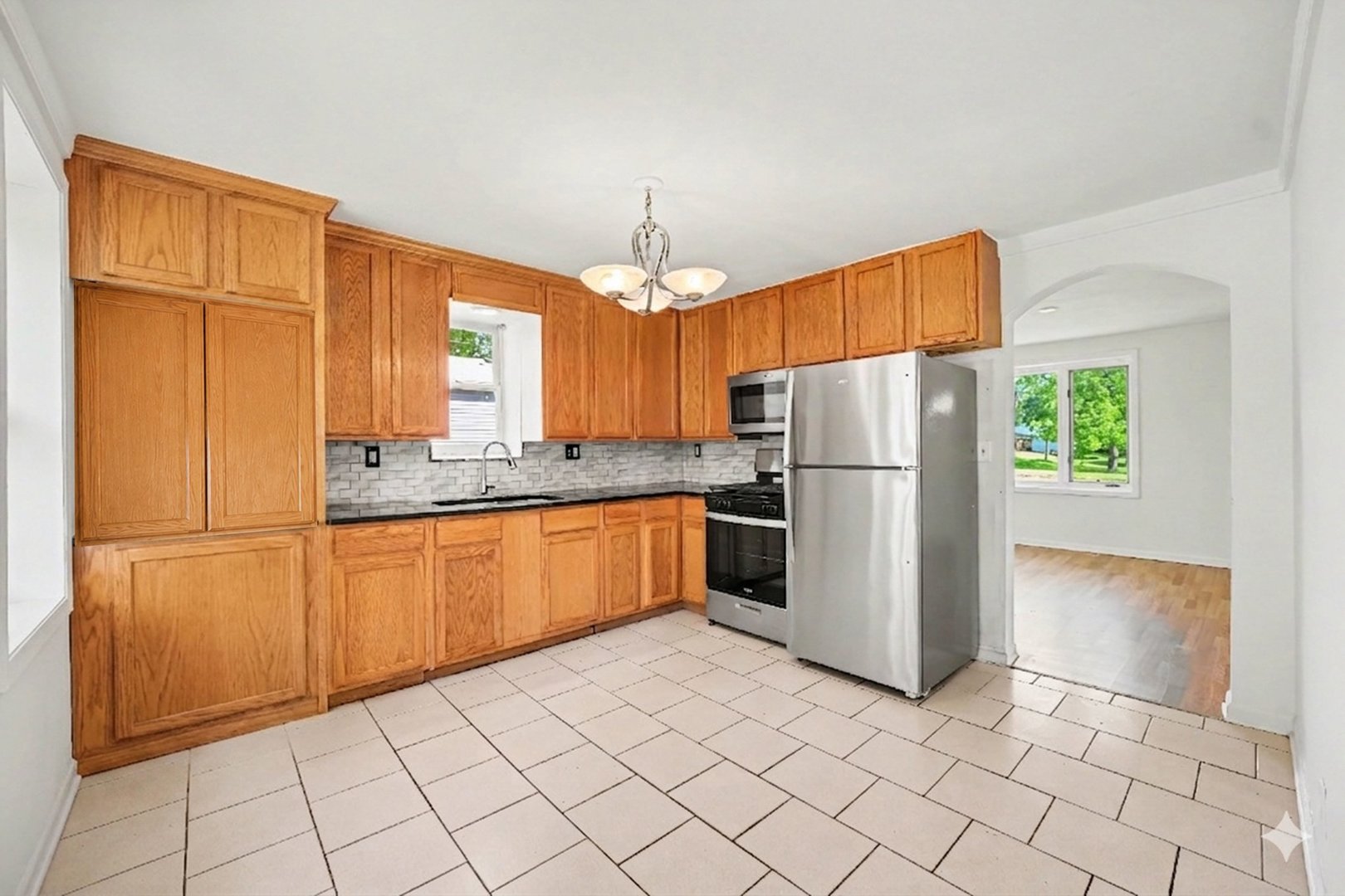 2701 Carmel Boulevard, Zion, IL 60099