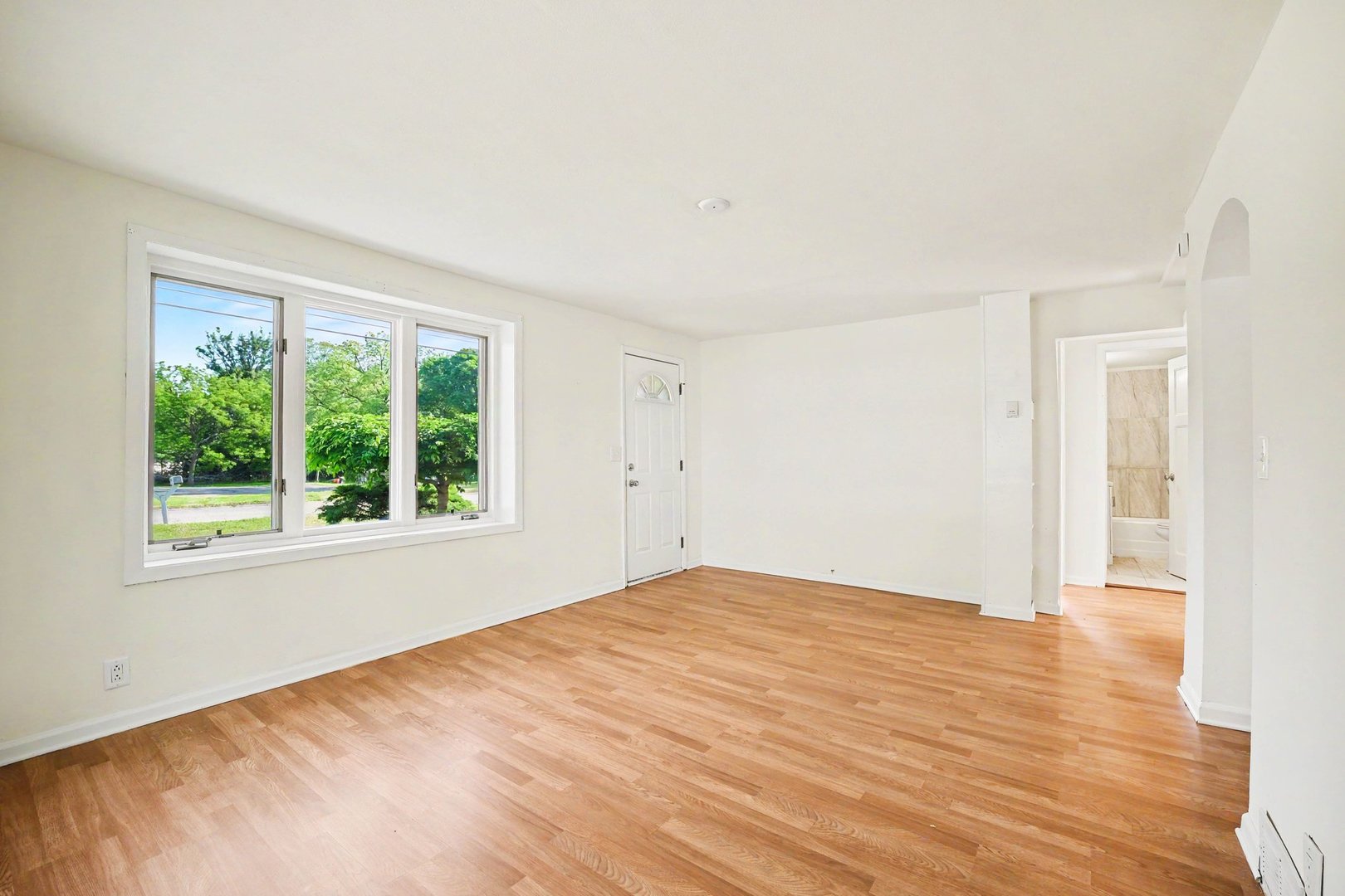 2701 Carmel Boulevard, Zion, IL 60099