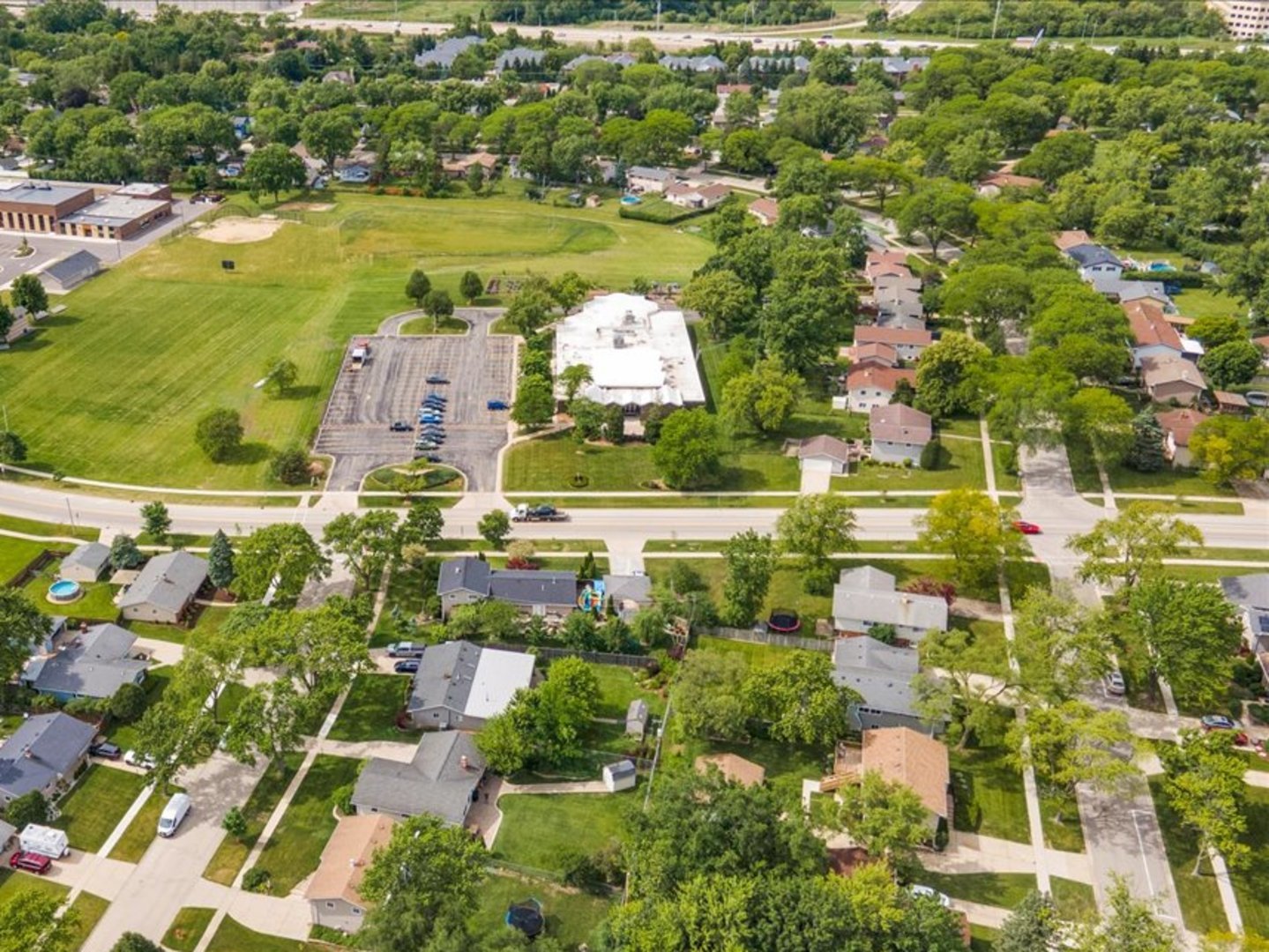 1755 Monticello Road, Hoffman Estates, IL 60169